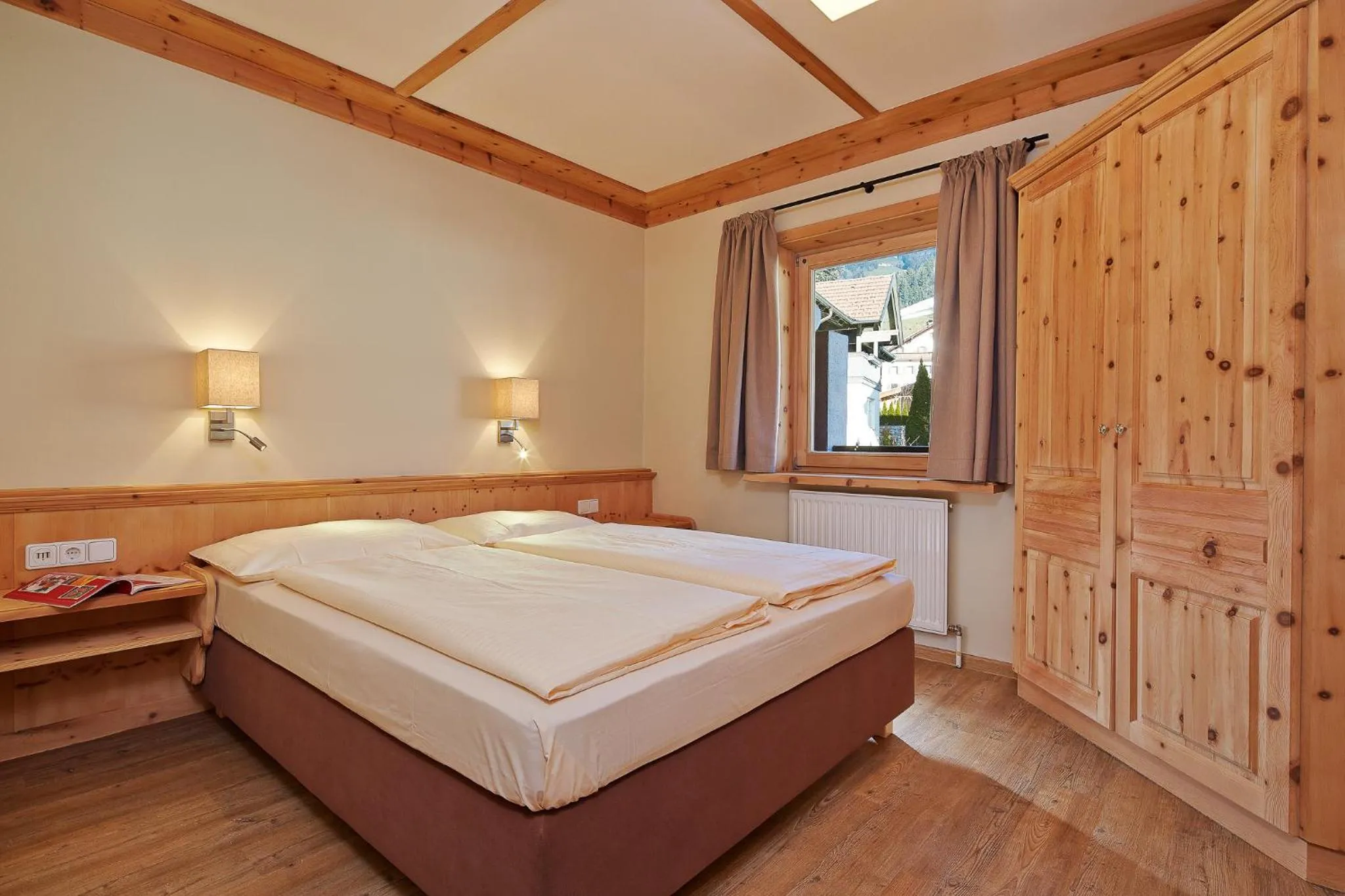 Photo of the whole room, Bed in Das Hopfgarten Aparthotel