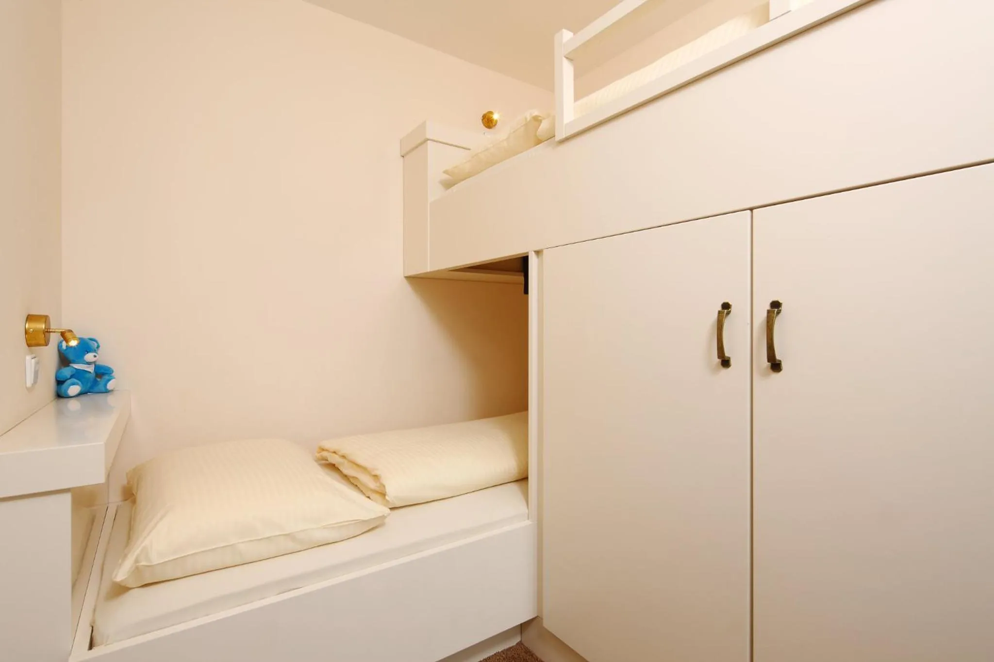 Bedroom, Bed in Das Hopfgarten Aparthotel