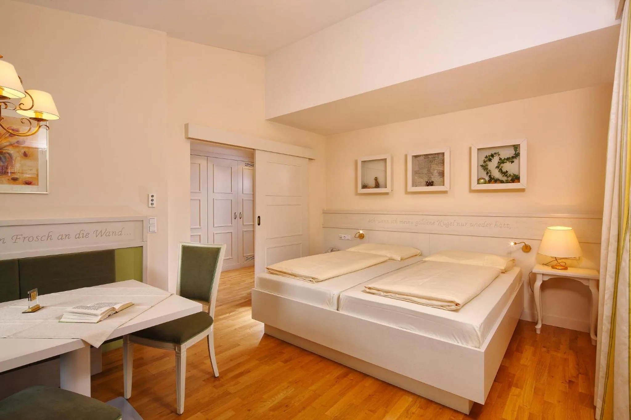 Bedroom, Bed in Das Hopfgarten Aparthotel