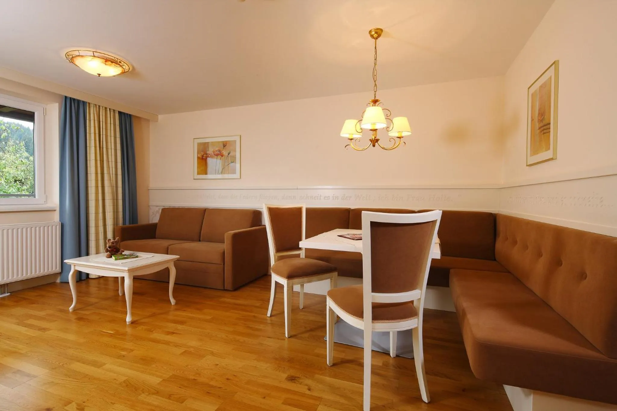 Living room in Das Hopfgarten Aparthotel