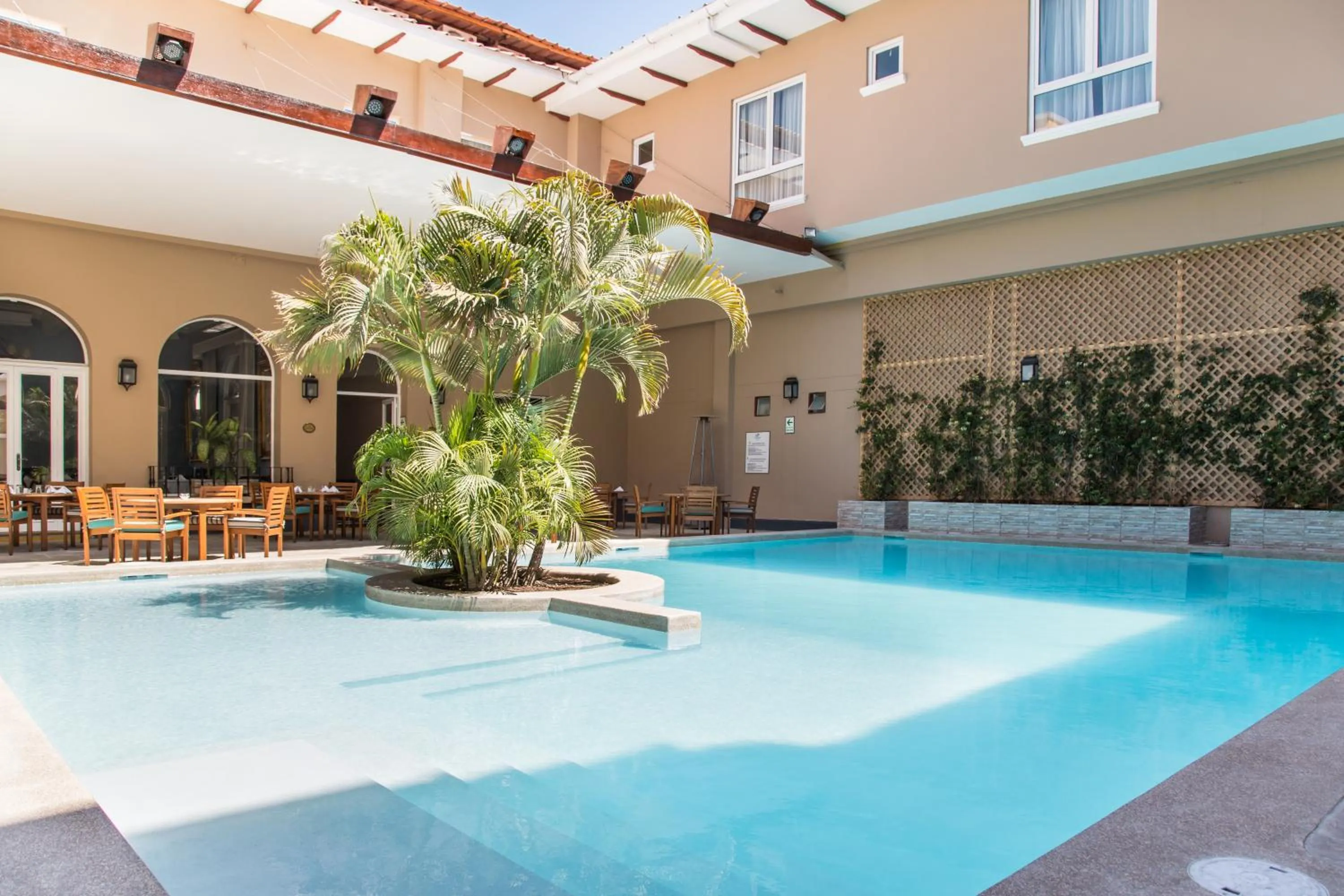 Patio in LP Los Portales Hotel Piura