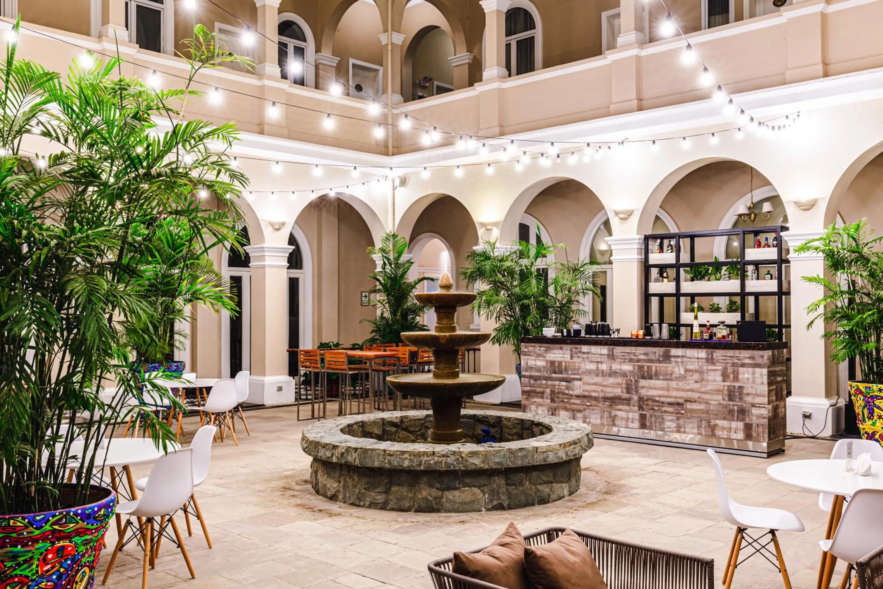 Restaurant/places to eat in LP Los Portales Hotel Piura