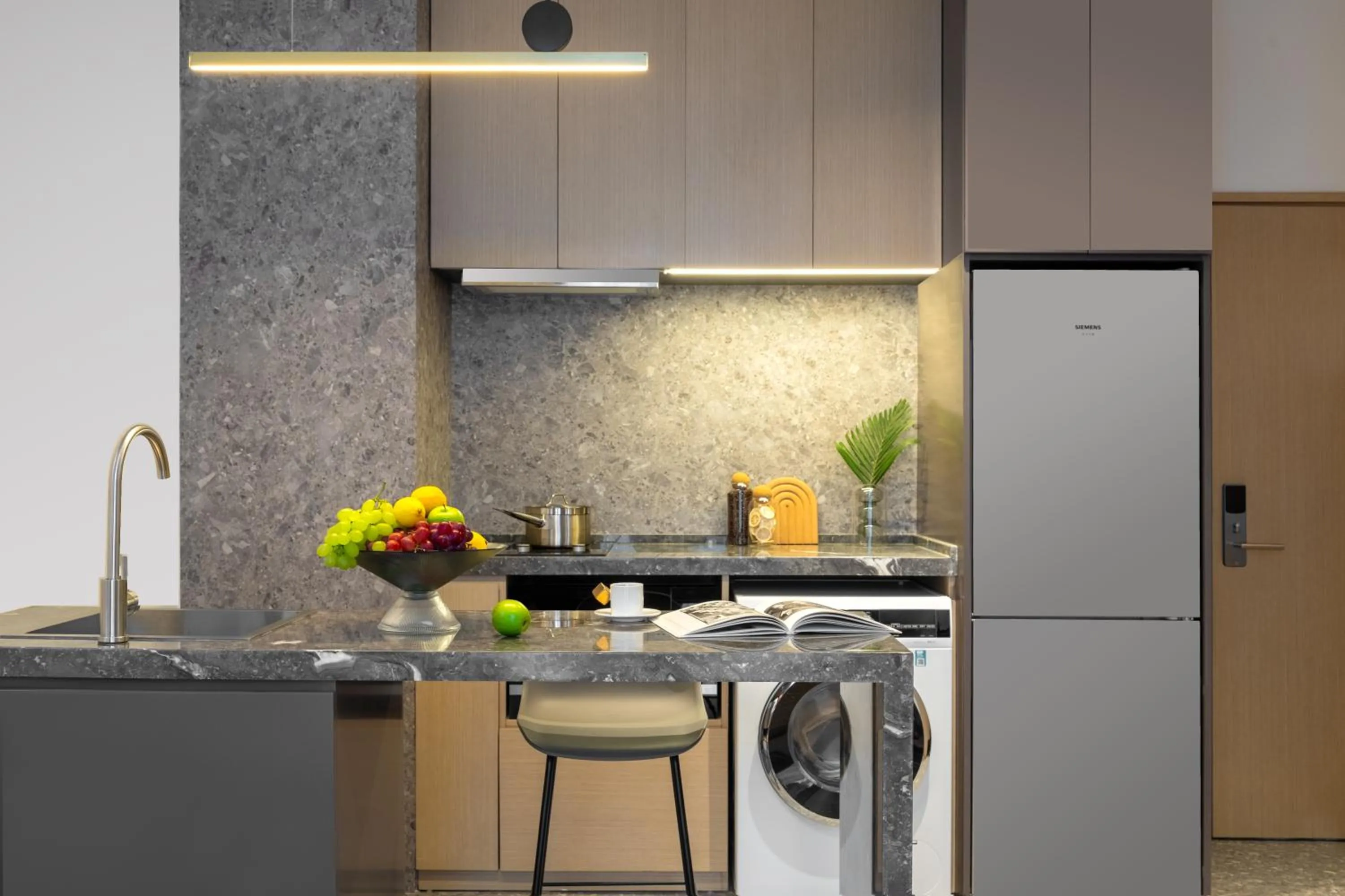 Kitchen or kitchenette in base-Beijing Sanlitun Serviced Apartment