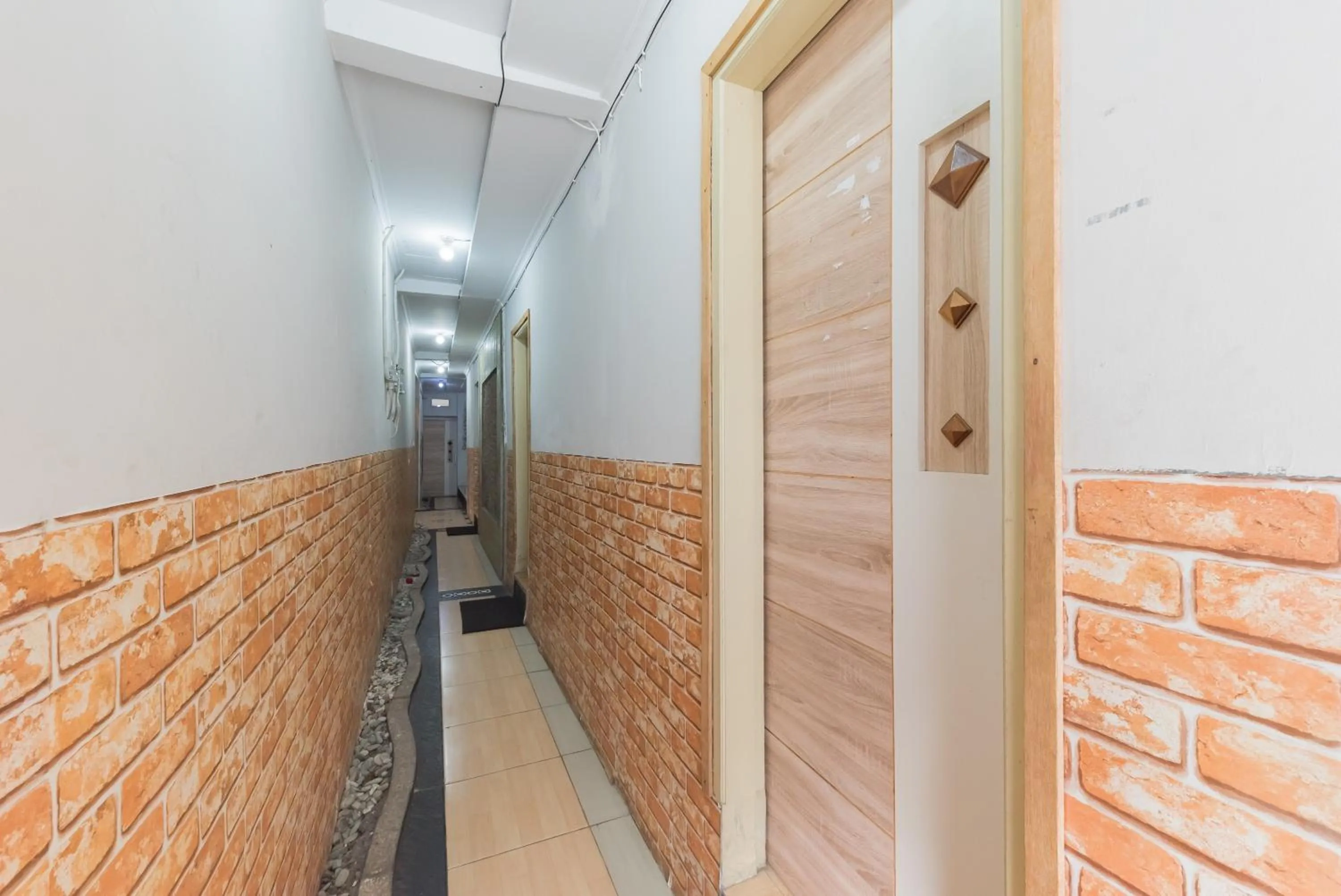 Property building in Urbanview Hotel Anggrek Puncak by RedDoorz