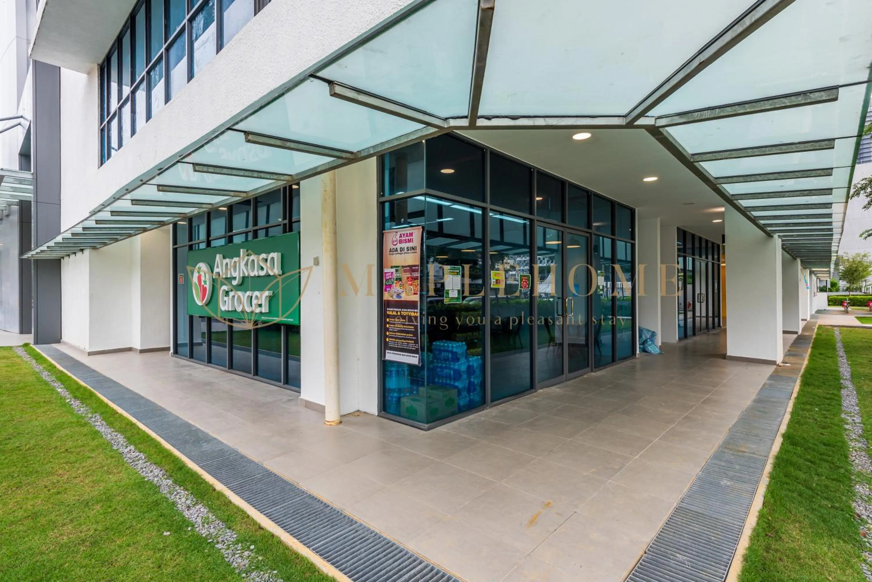 Supermarket/grocery shop in The Colony and The Luxe Premier Suites Kuala Lumpur