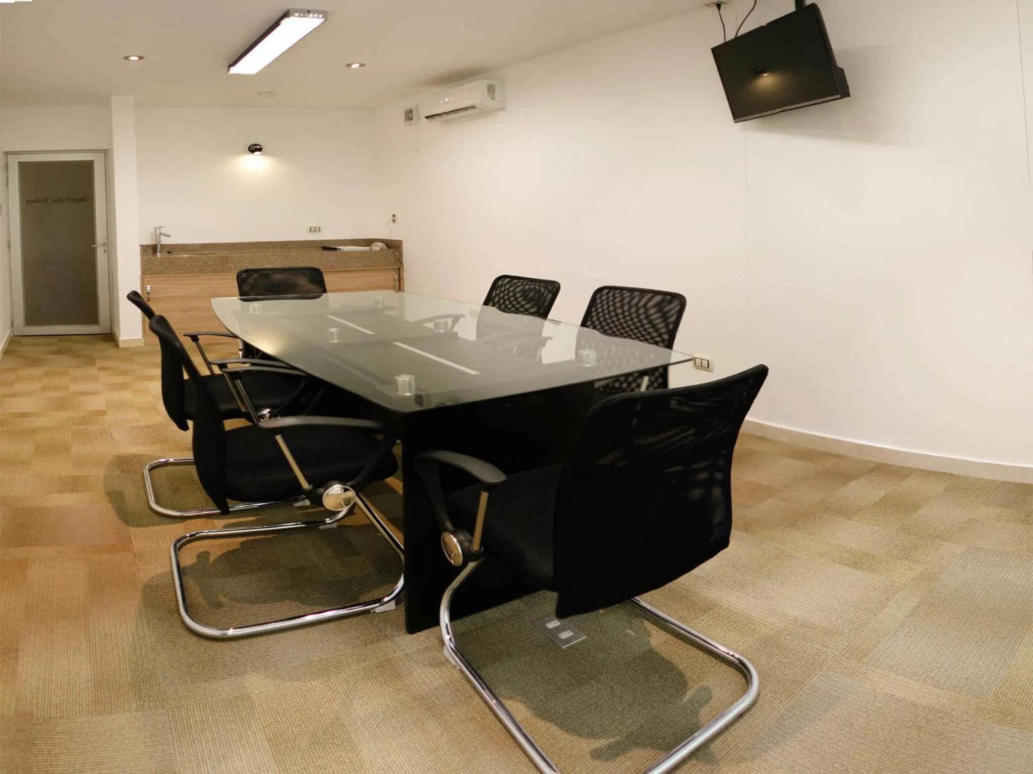 Business facilities in Hotel Las Palmas