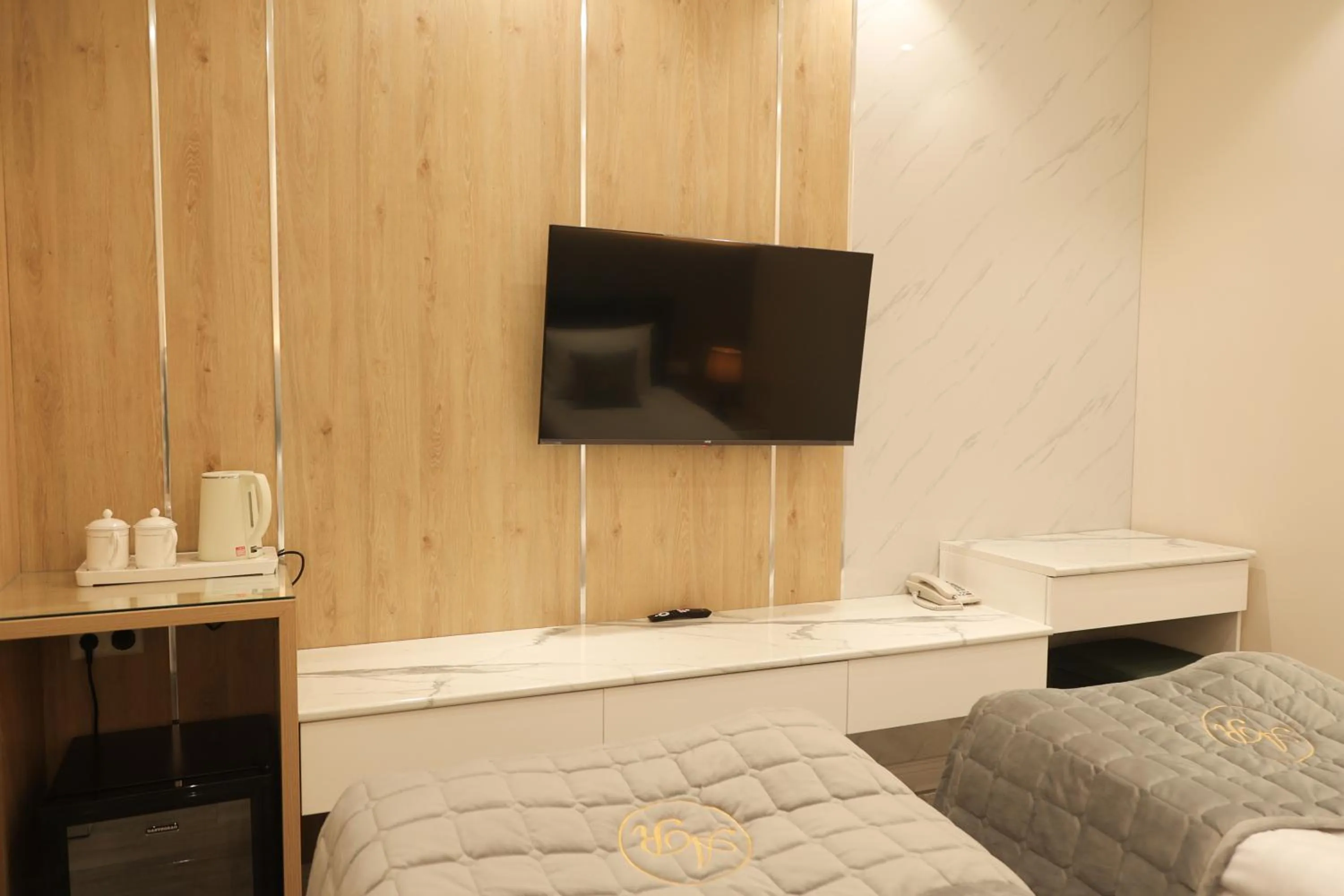 Bed in Reikartz Amar Samarkand