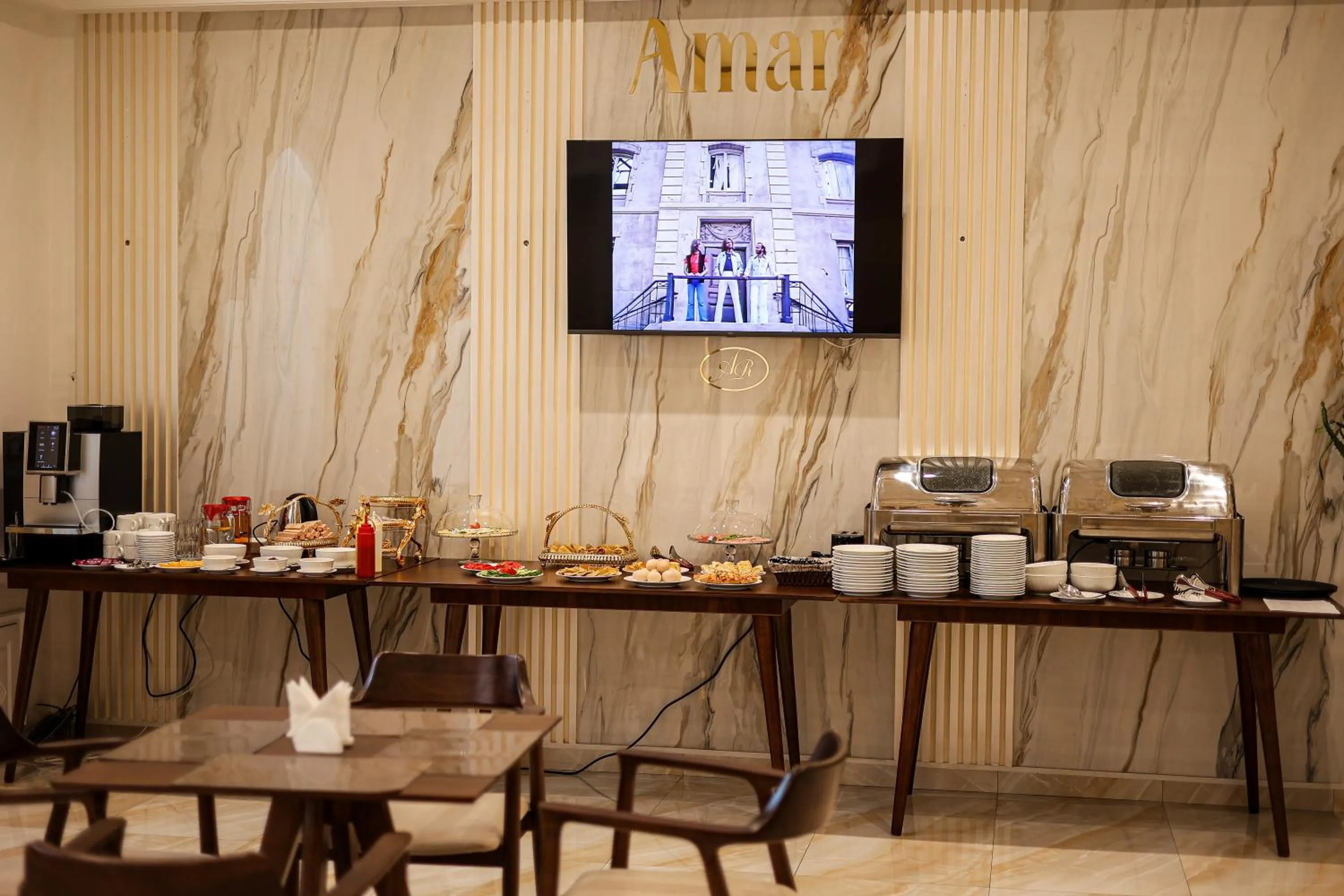 Food and drinks in Reikartz Amar Samarkand