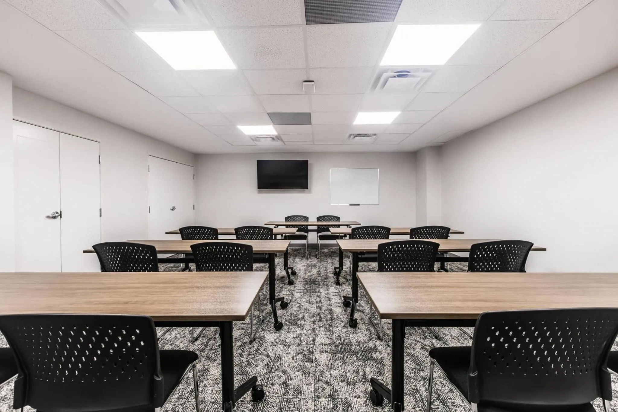 Meeting/conference room in Staybridge Suites - Dawson Creek by IHG