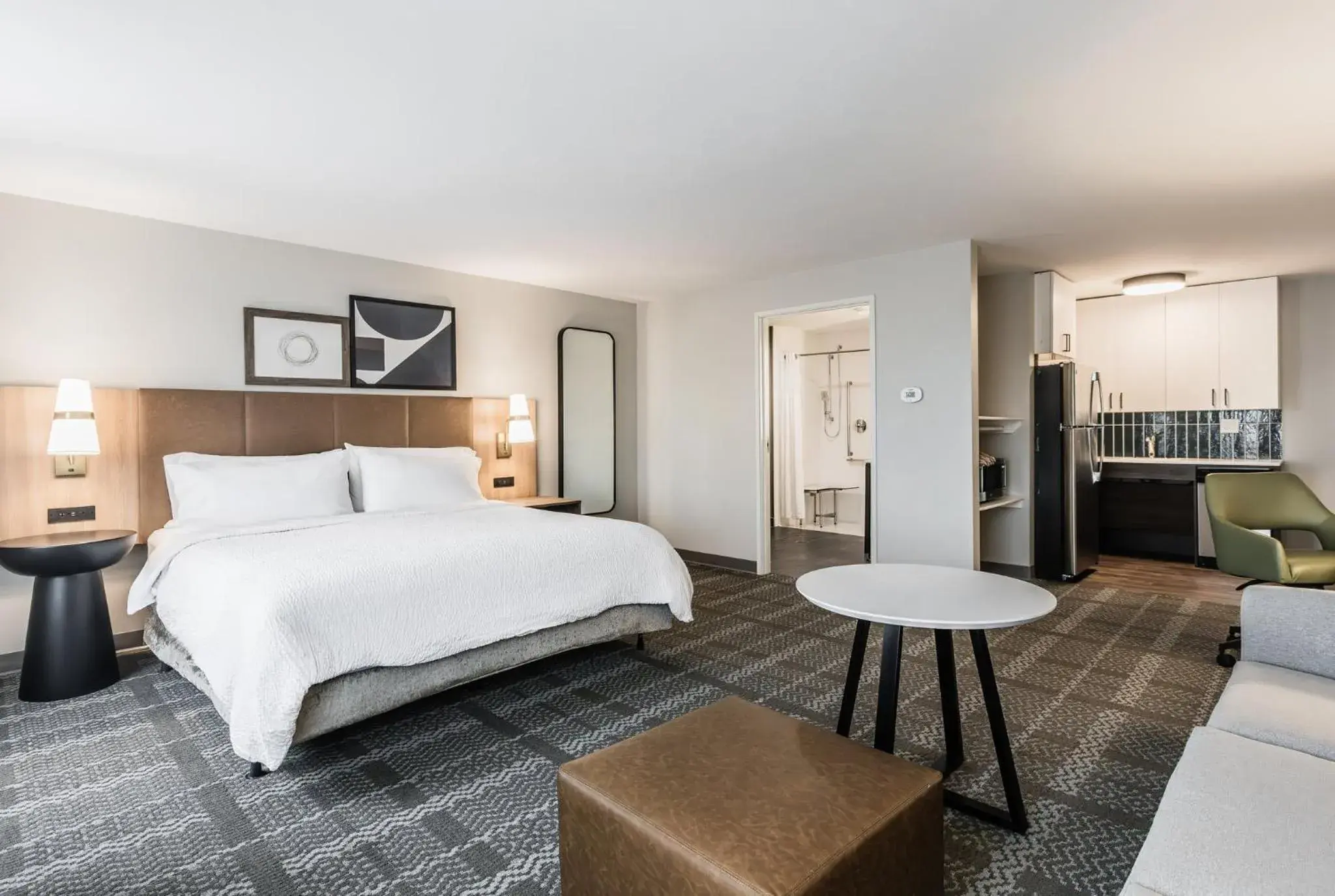 King Studio Suite with Mobility Accessible Roll-In Shower/Non-Smoking in Staybridge Suites - Dawson Creek by IHG King Studio Suite with Mobility Accessible Roll-In Shower/Non-Smoking in Staybridge Suites - Dawson Creek by IHG