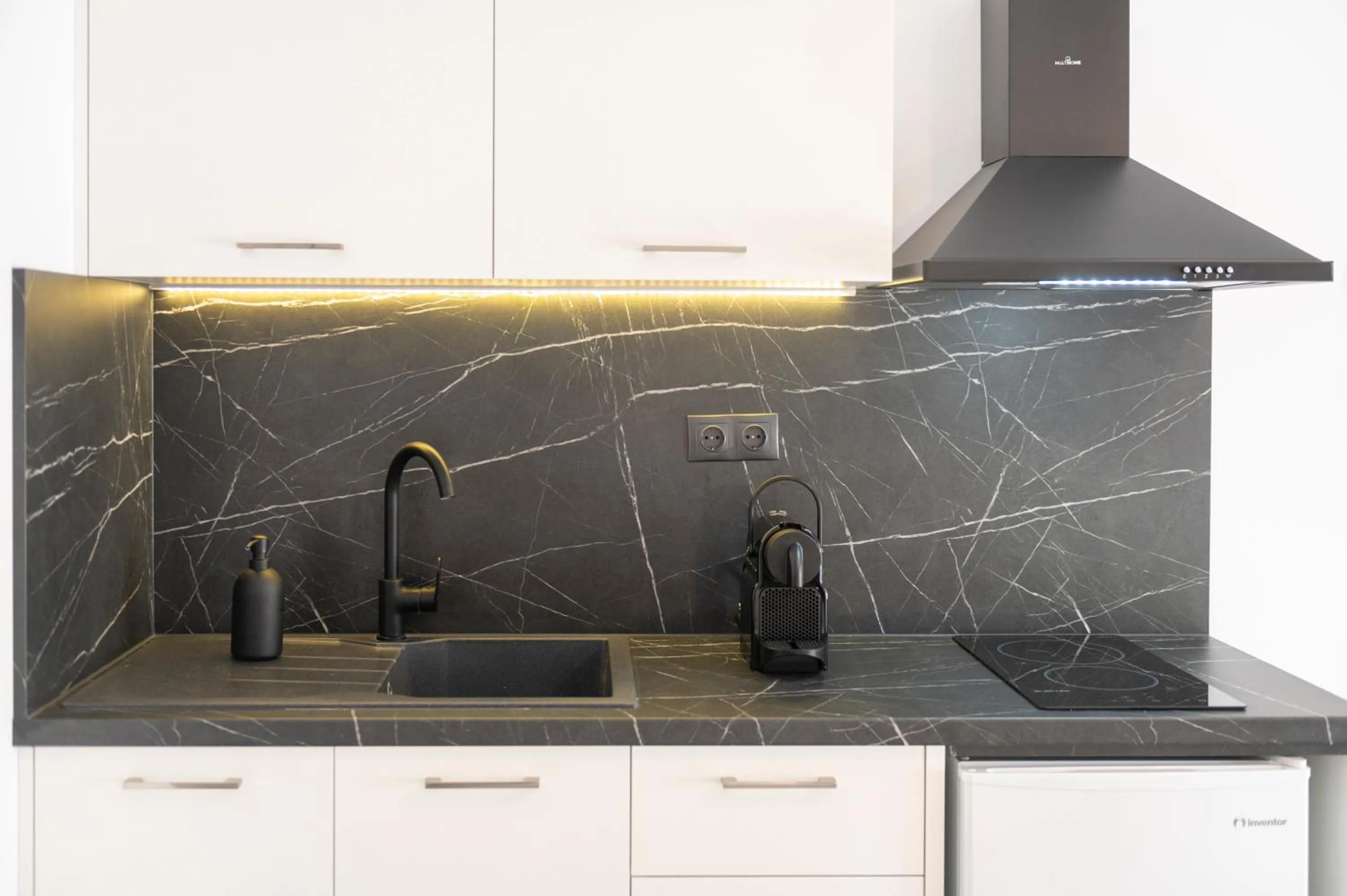 Kitchen or kitchenette in Hotel Papanikolaou