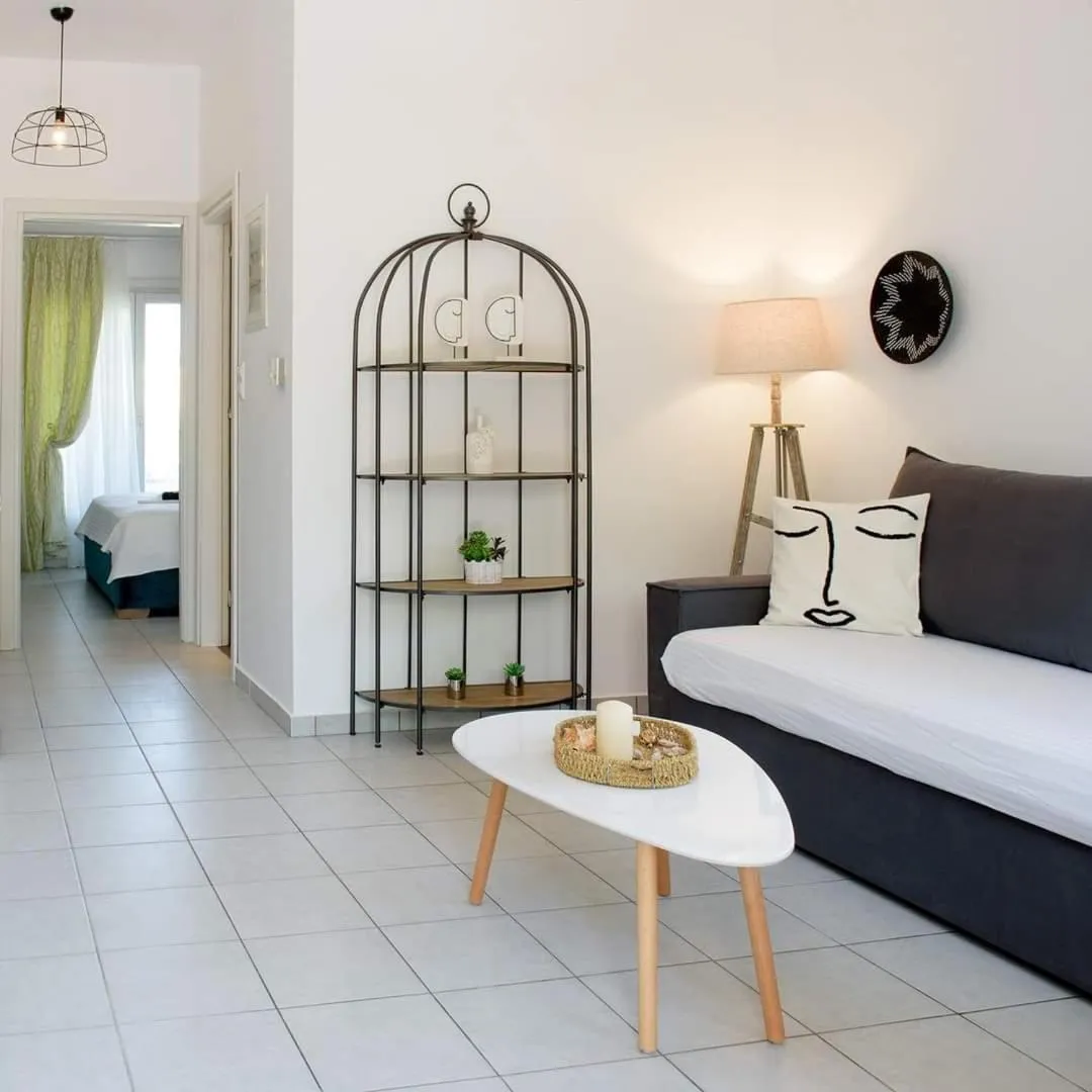 Photo of the whole room, Bed in Hotel Papanikolaou