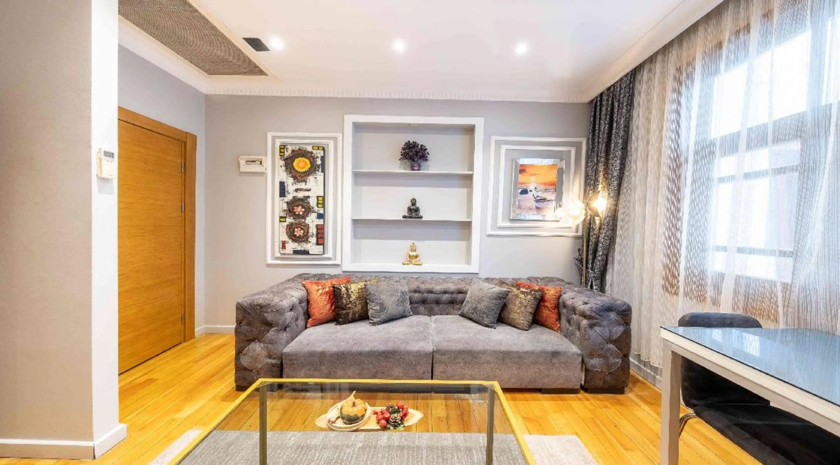 Living room in By ŞÖHRET PALACE