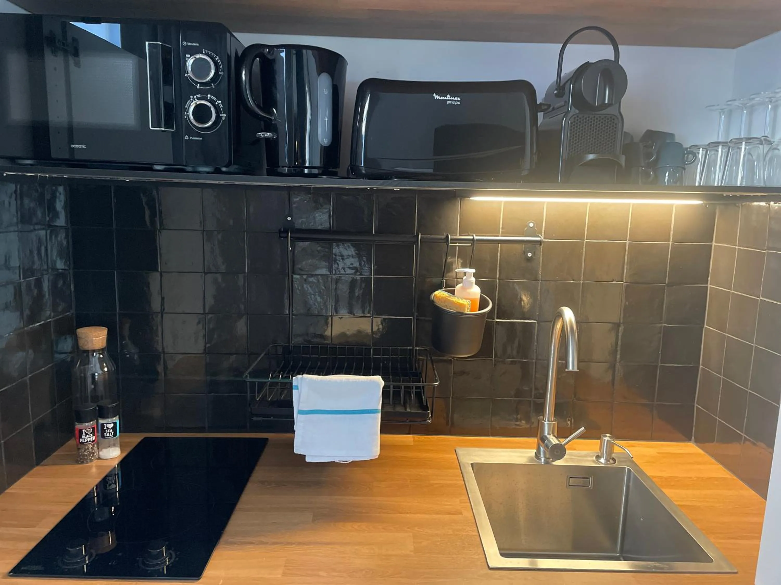 Coffee/tea facilities in Les Suites Faidherbe