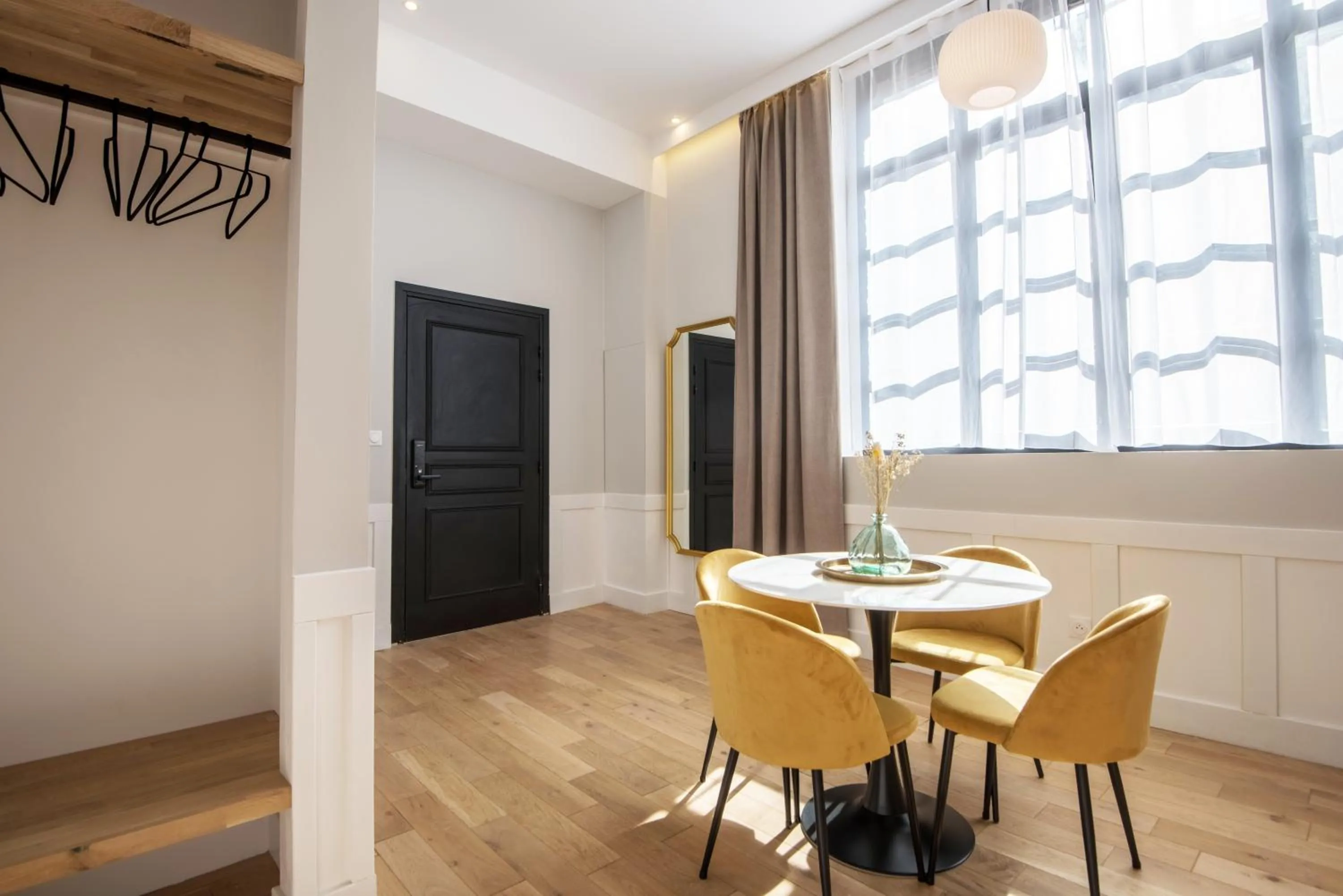 Dining area in Les Suites Faidherbe