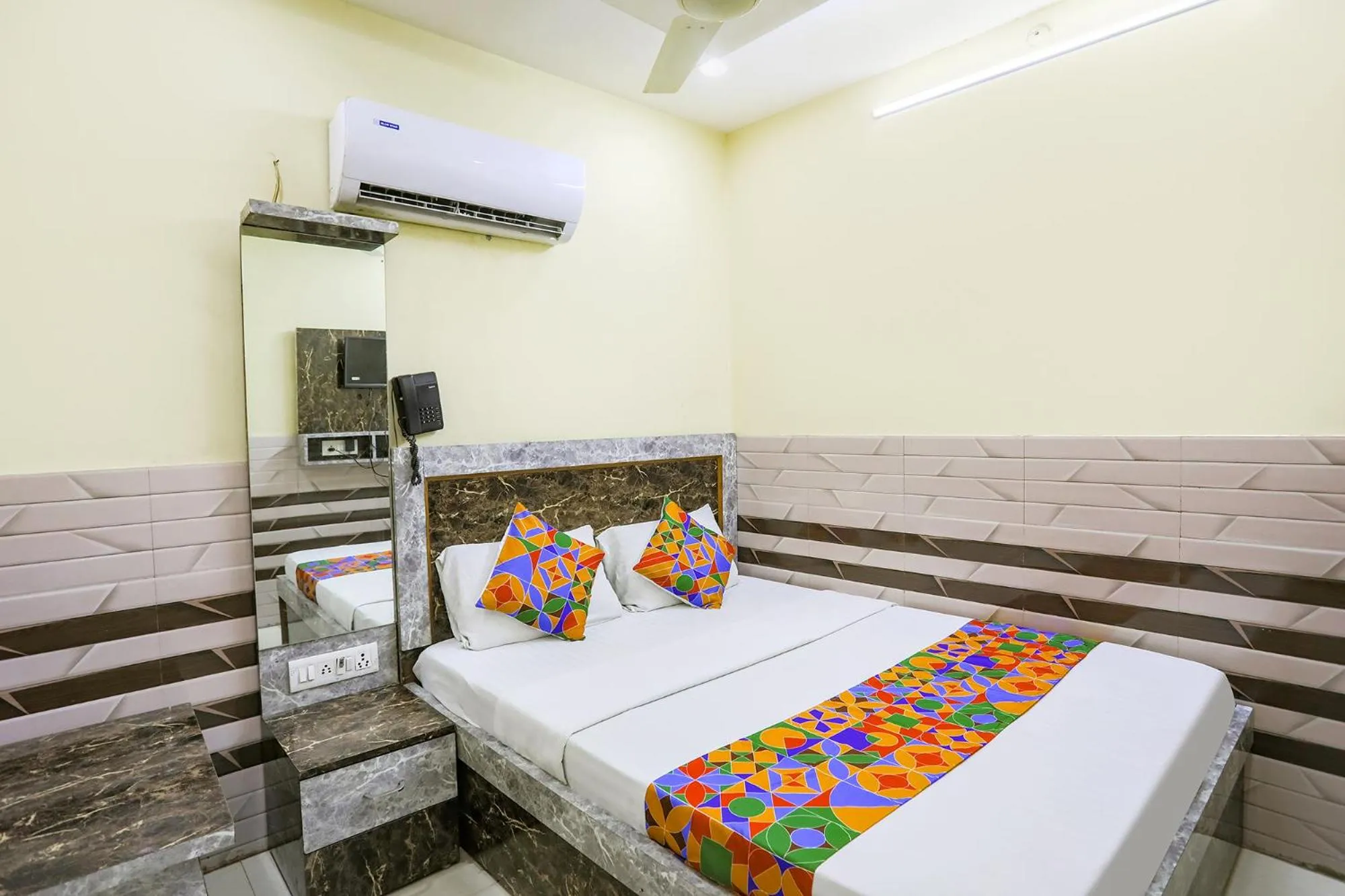 Living room, Bed in Via Welcome