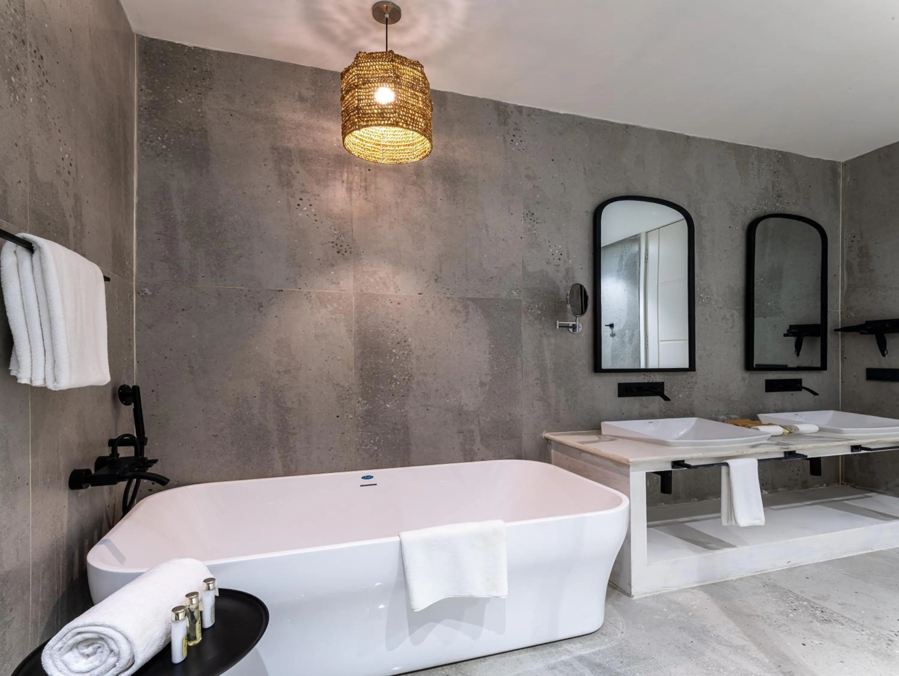 Bathroom in The Earth Amritsar, Trademark Collection by Wyndham