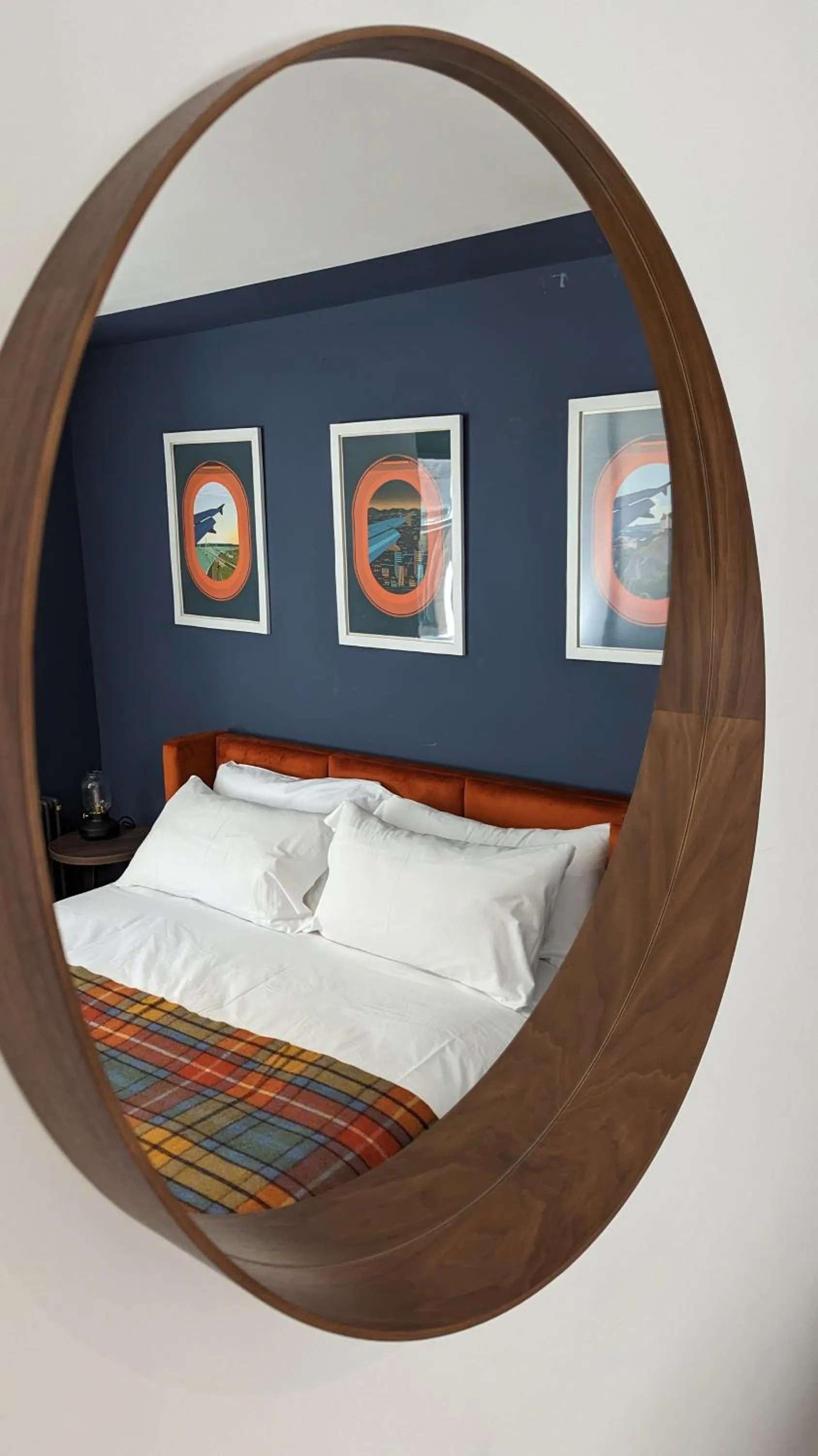 Bed in 89 The Merchants- Chic Aparthotel by The House of Danu