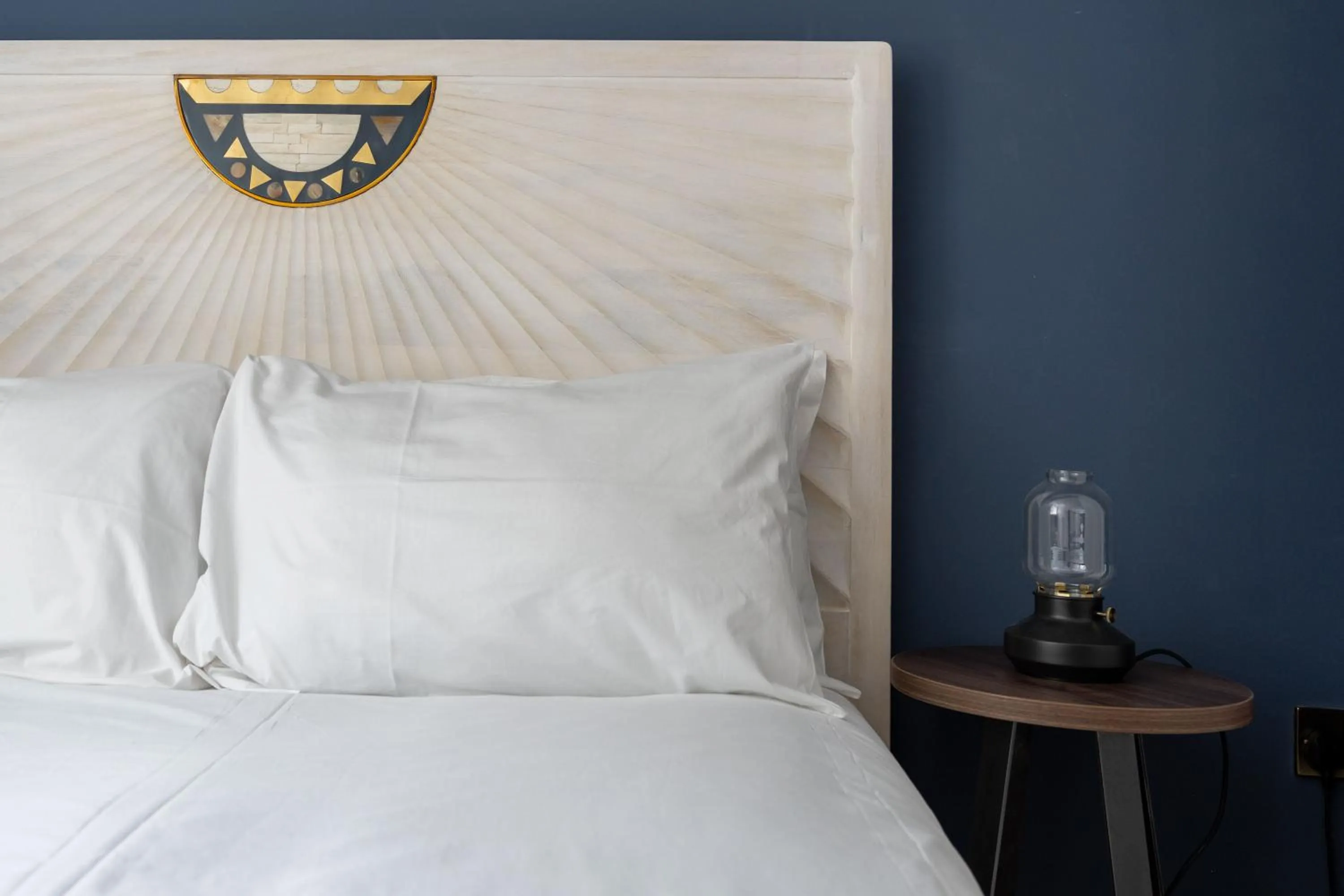 Photo of the whole room, Bed in 89 The Merchants- Chic Aparthotel by The House of Danu