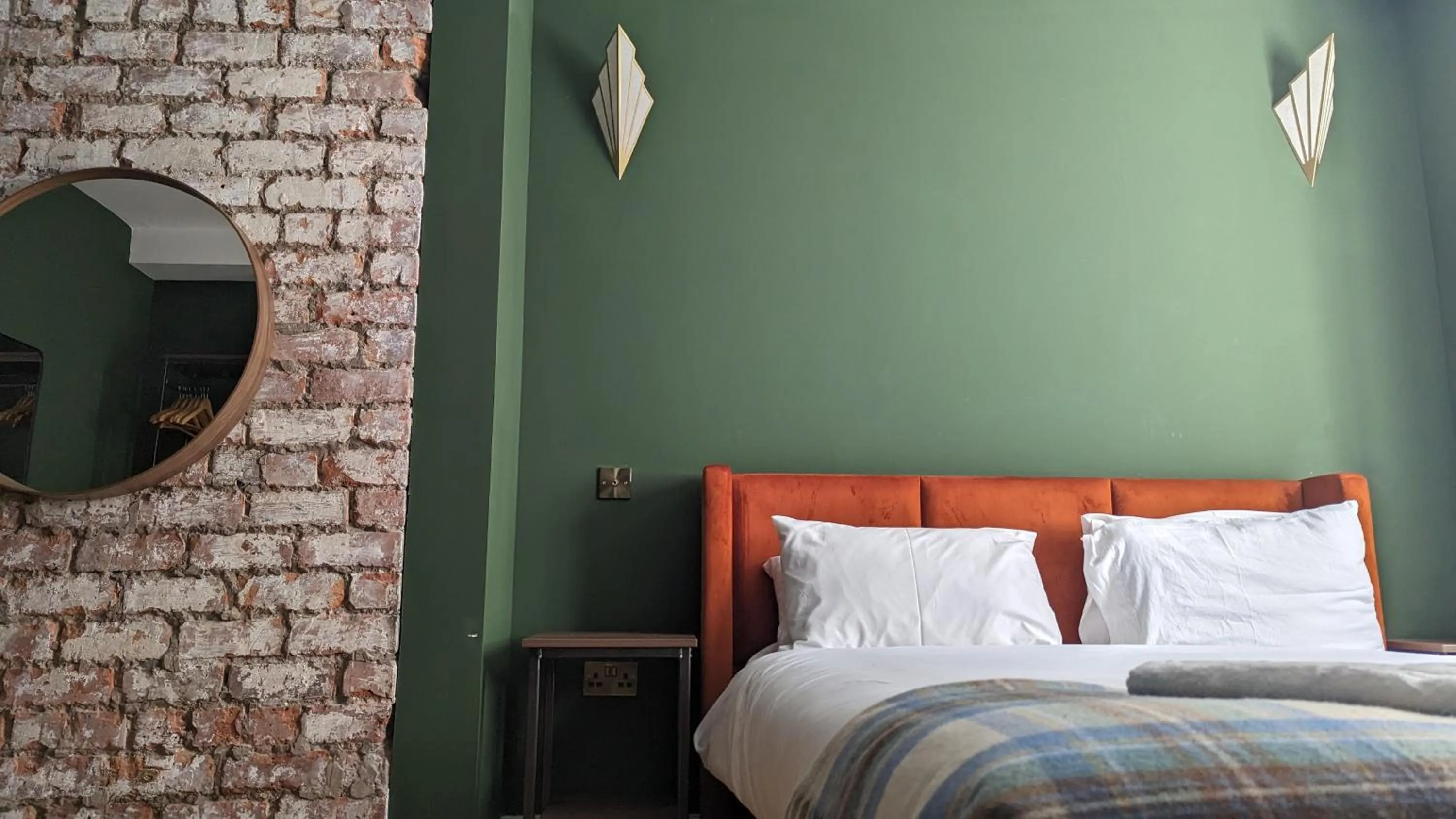 Bed in 89 The Merchants- Chic Aparthotel by The House of Danu