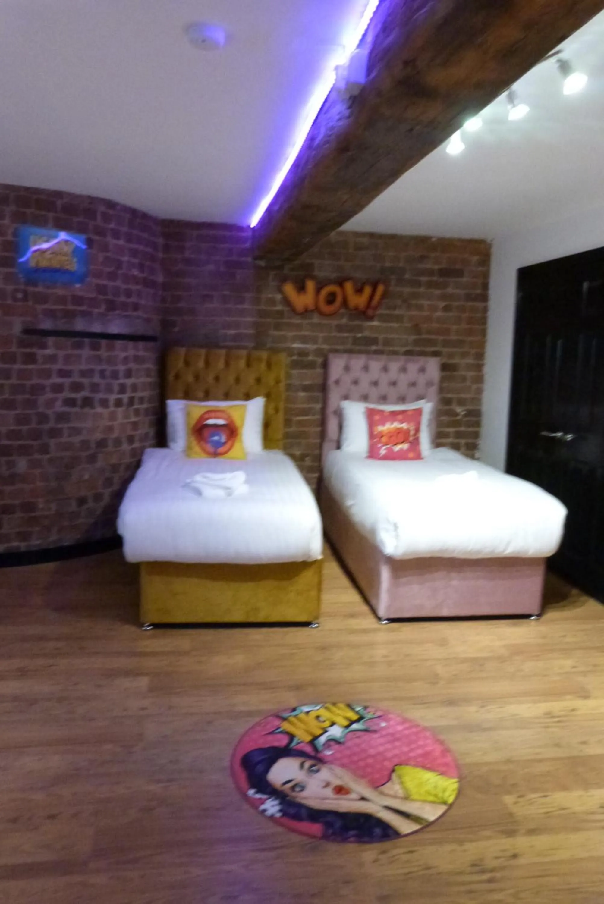 Photo of the whole room, Bed in Rainford Gardens by UStay Aparthotels