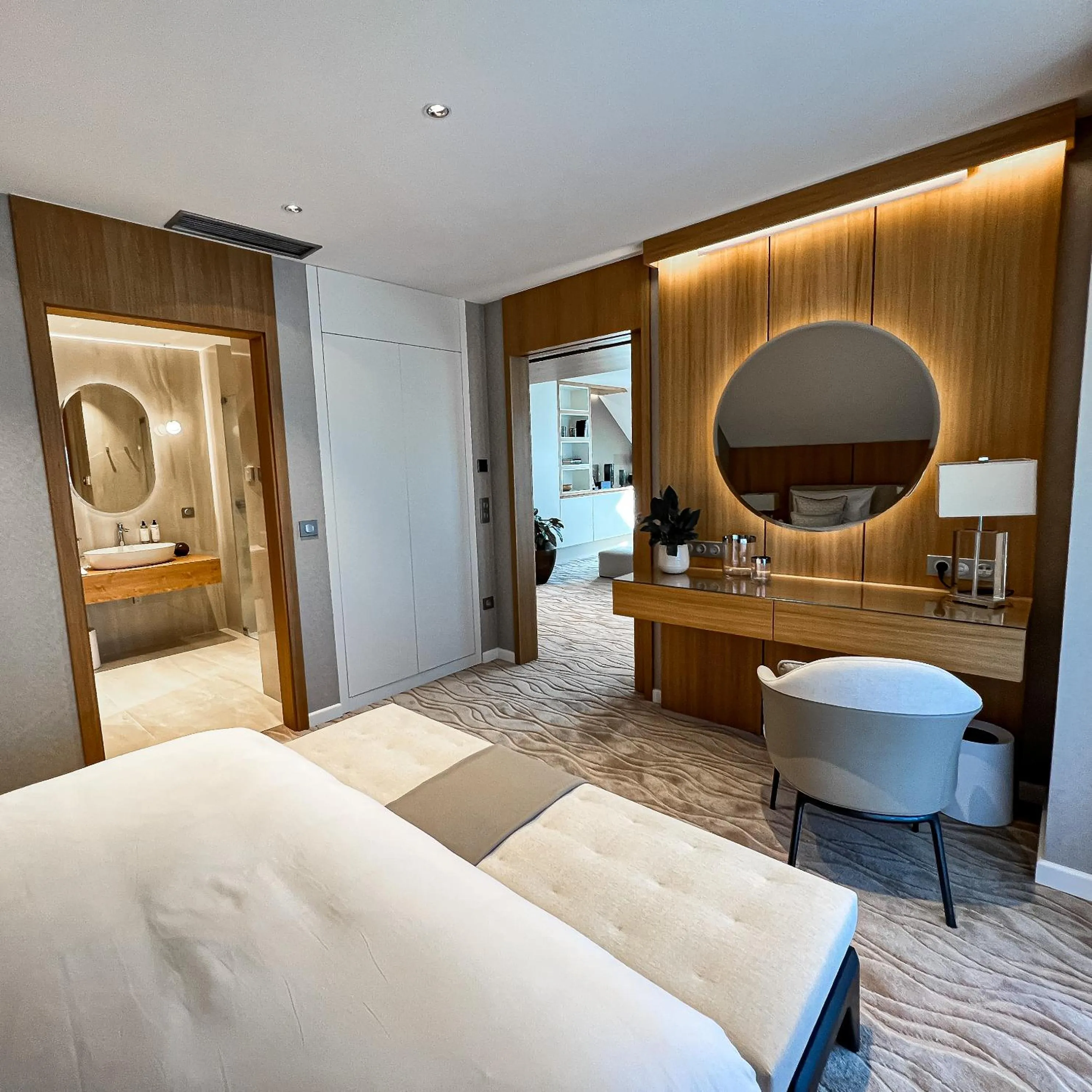 Bed in Normafa Hotel & Retreat