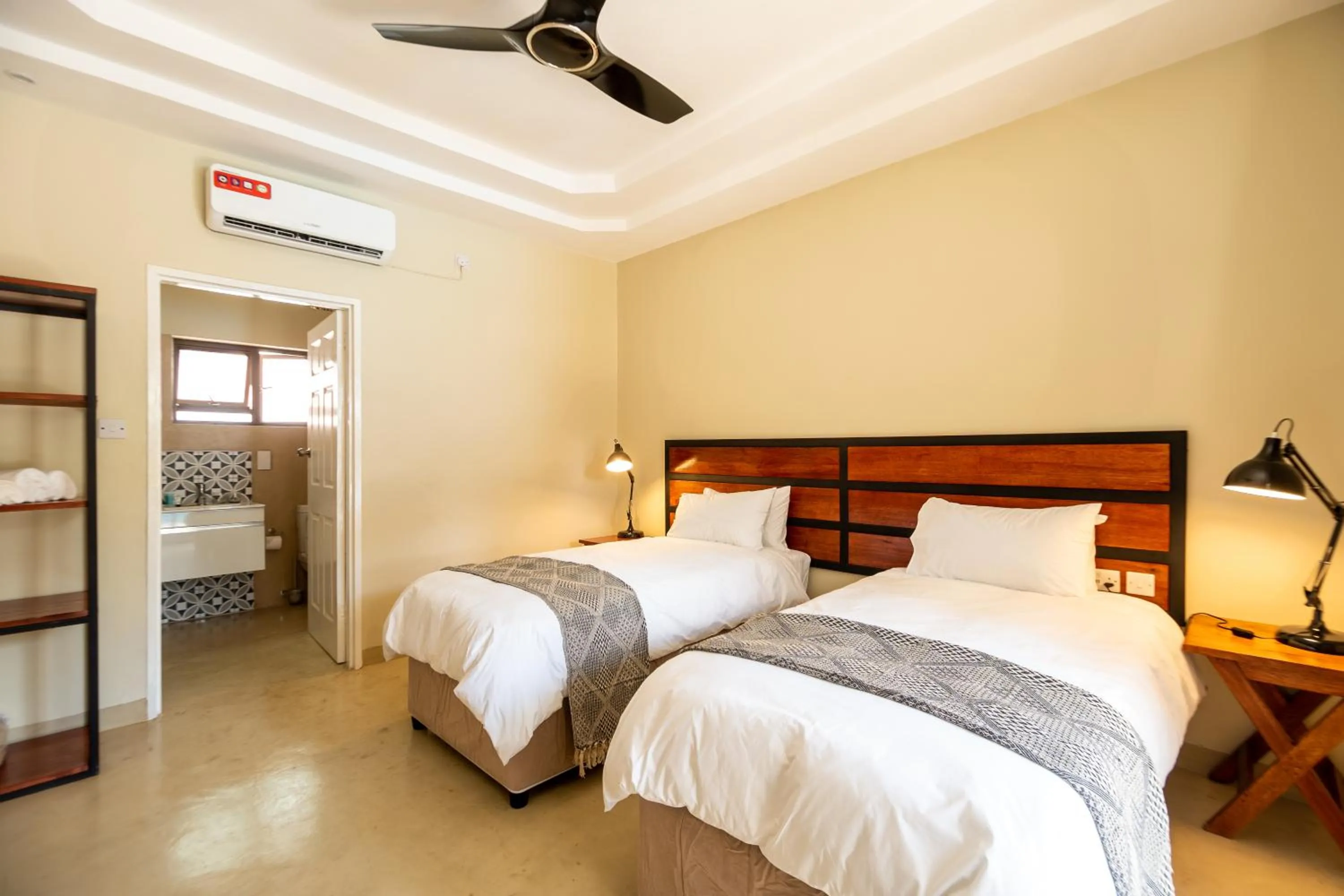 Bed in The Shrub Lodge