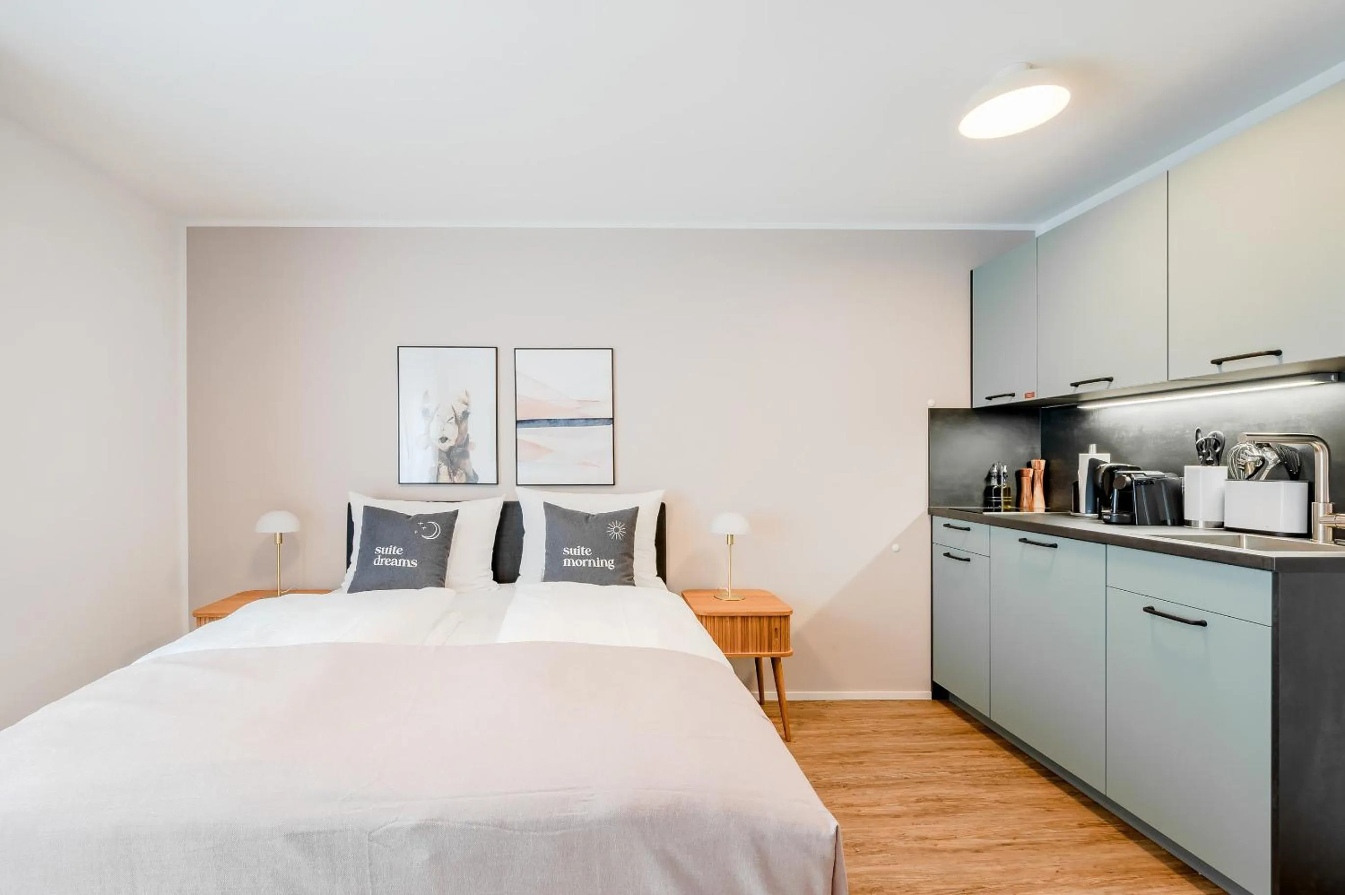 Coffee/tea facilities, Bed in Limehome Metzingen Wilhelmstr