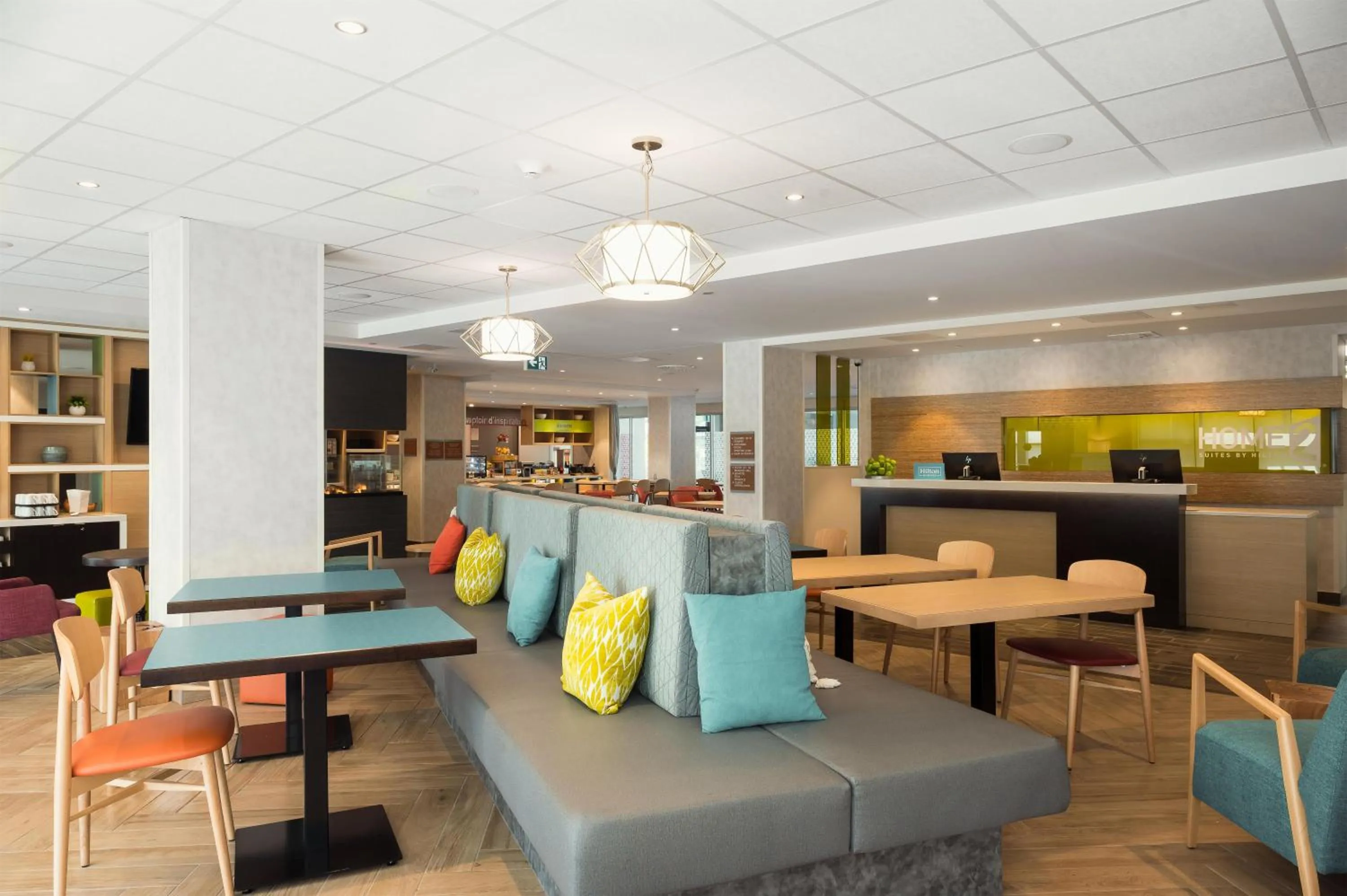 Lobby or reception in Home2 Suites By Hilton Quebec City
