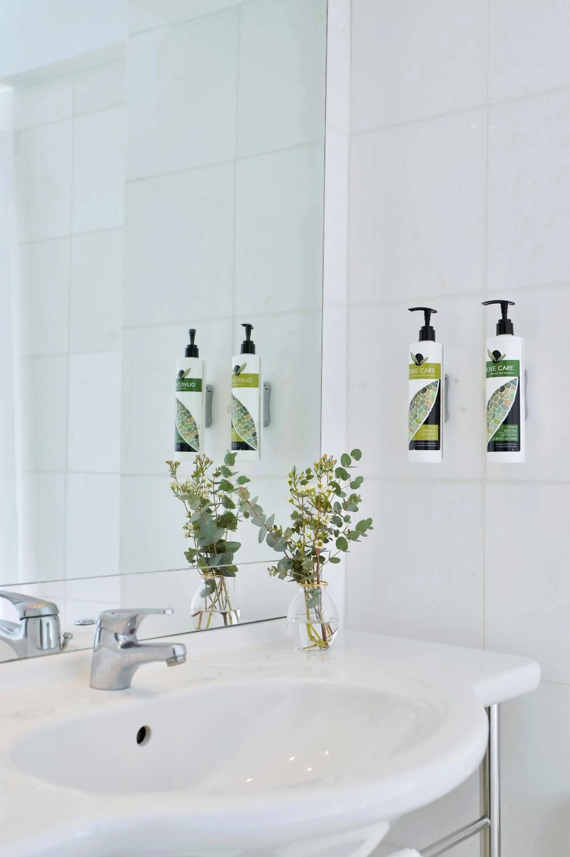 Bathroom in Airotel Parthenon