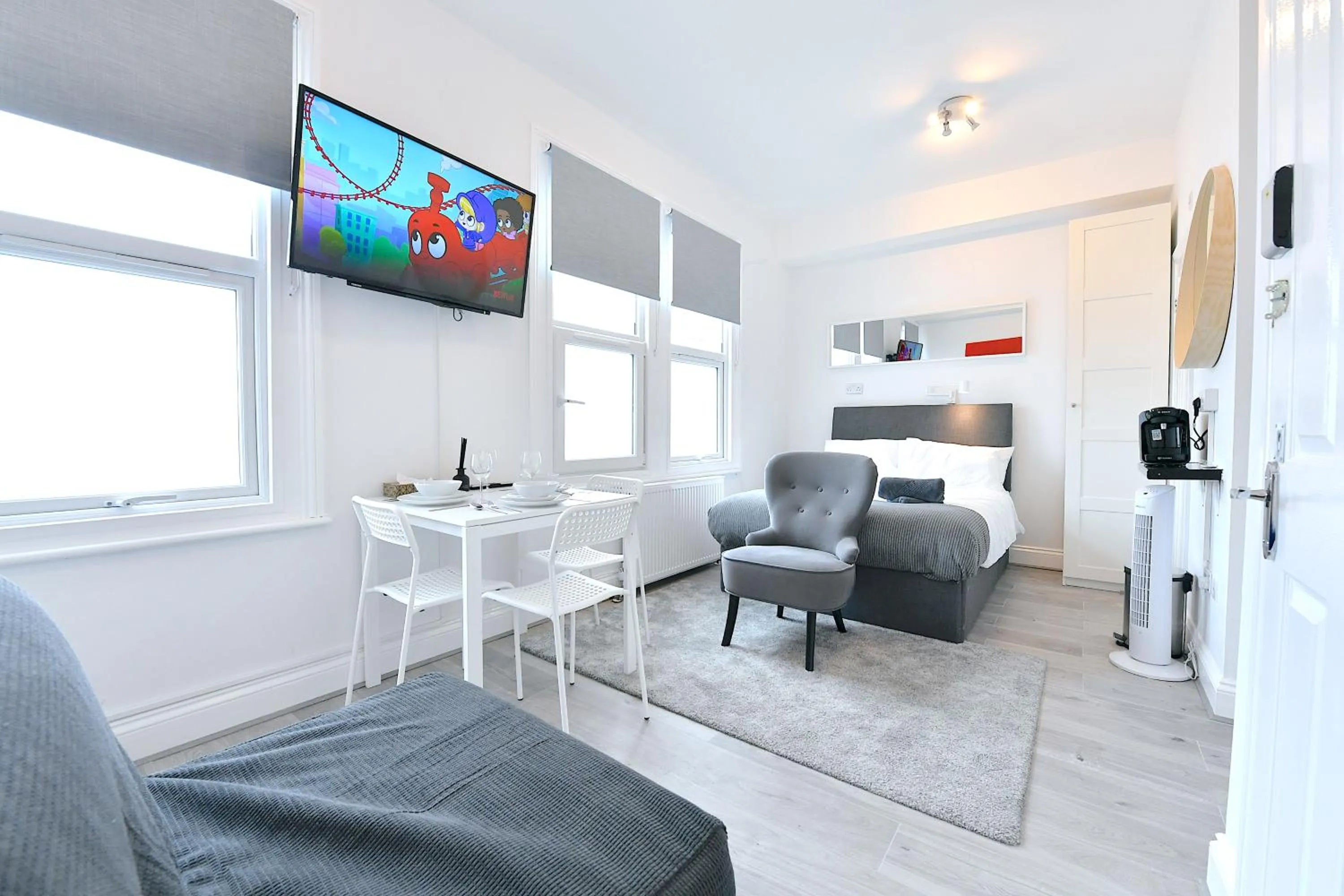 Bed in Stylish Studios by Luxestays Fulham