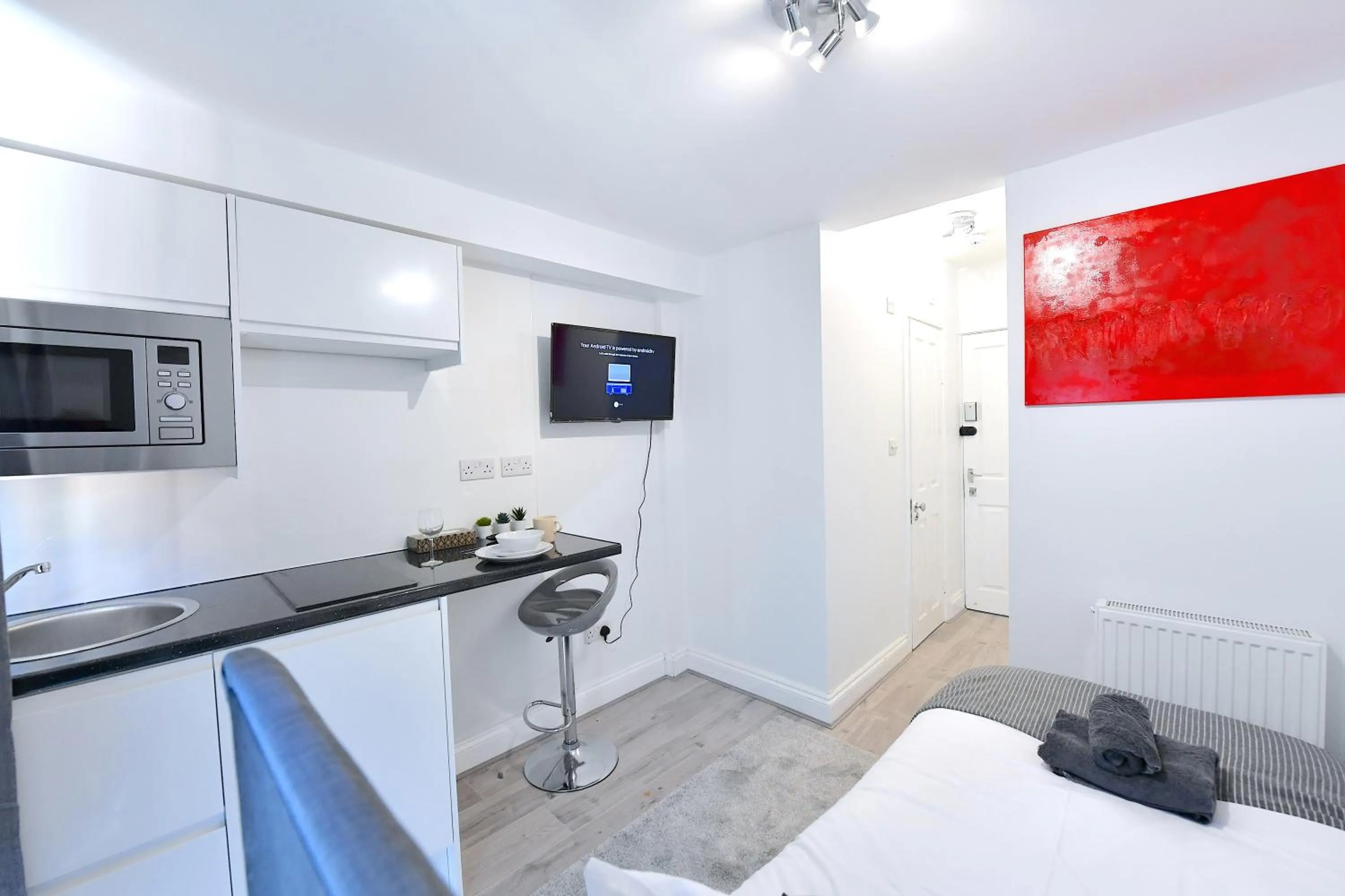 Bed in Stylish Studios by Luxestays Fulham