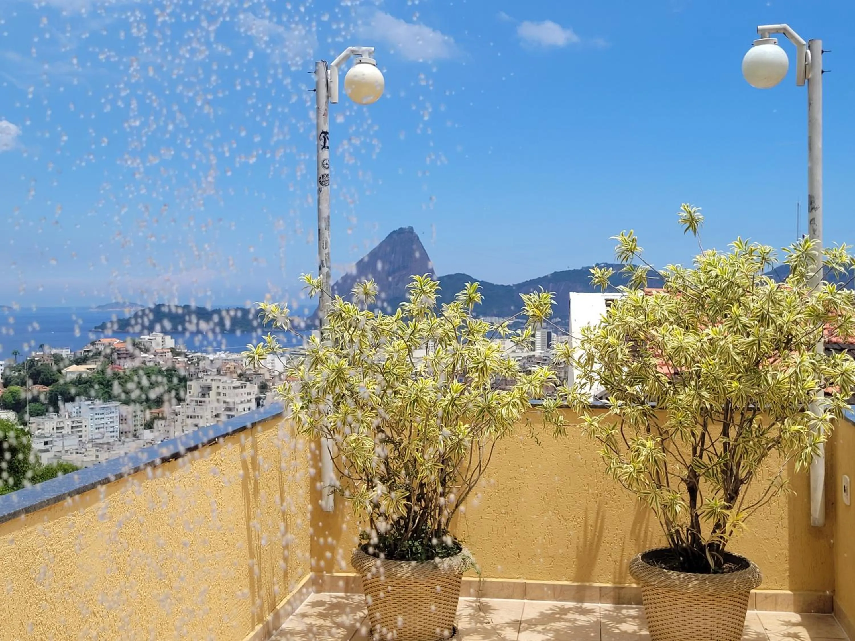 Balcony/Terrace in Santo Mirante Hostel