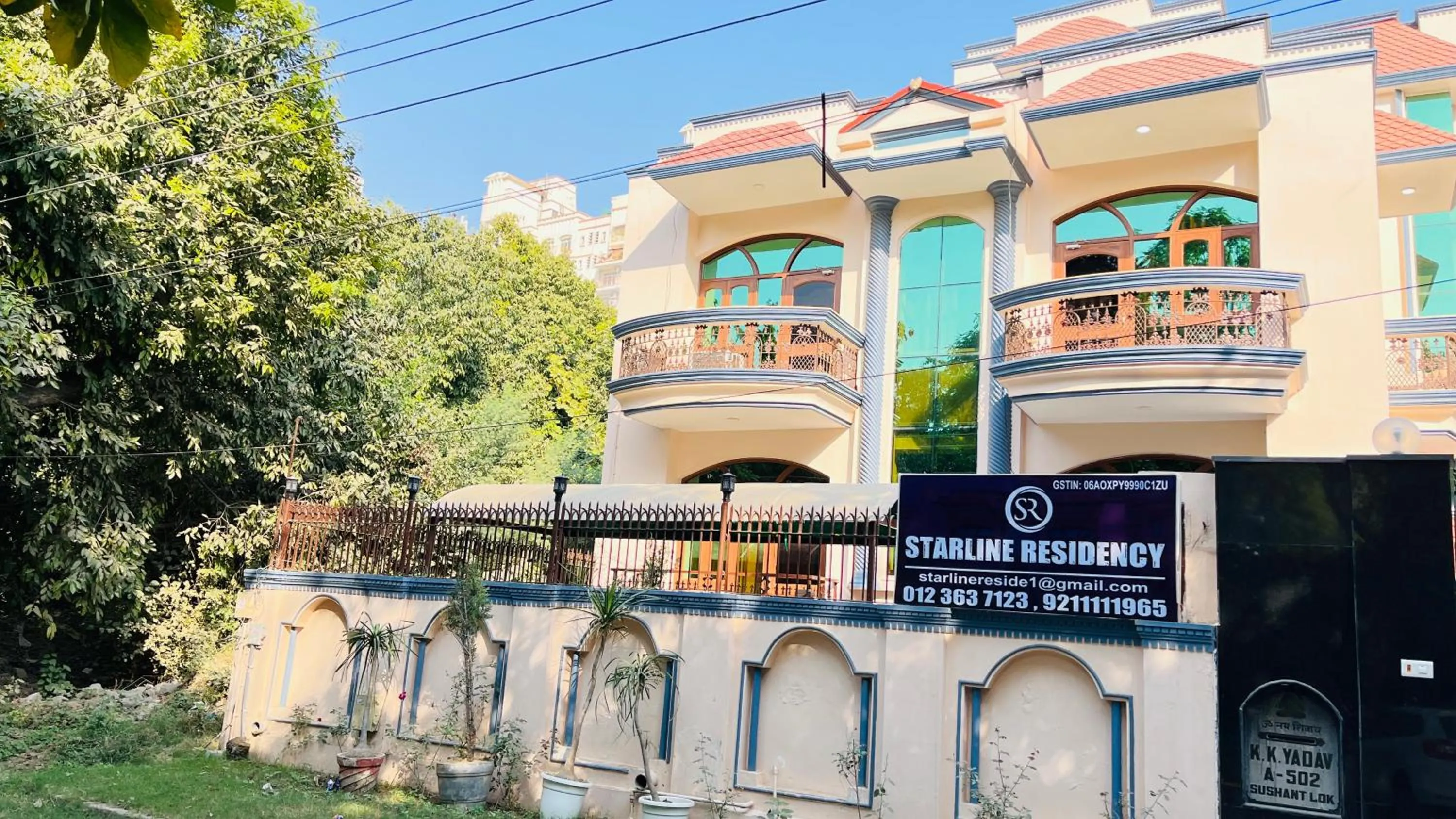 Property building in Hotel Starline Sector 28