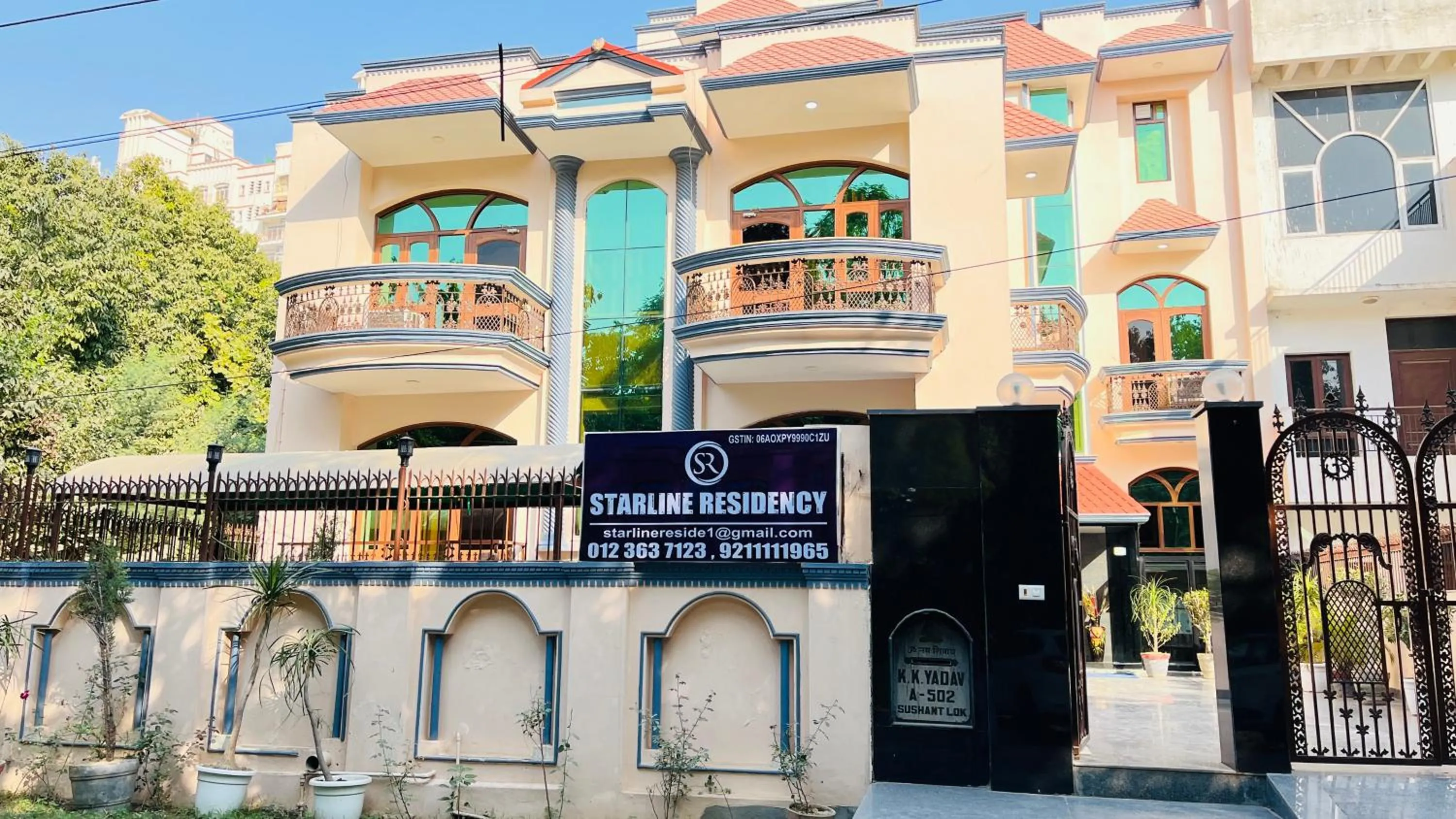 Property building in Hotel Starline Sector 28