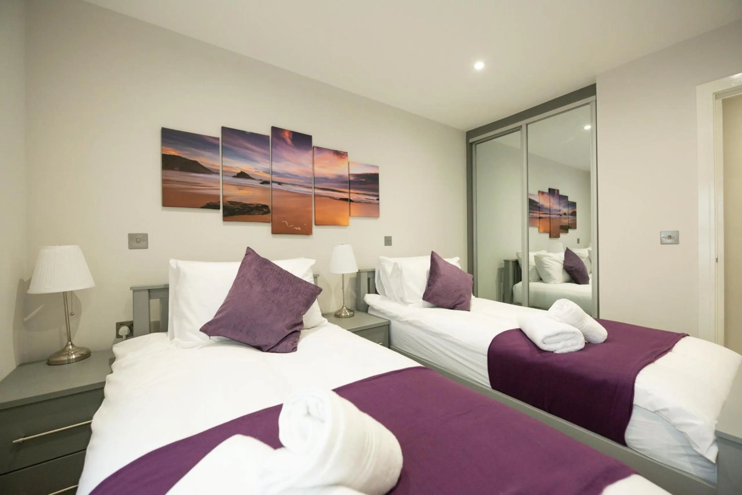 Bedroom, Bed in Chester House