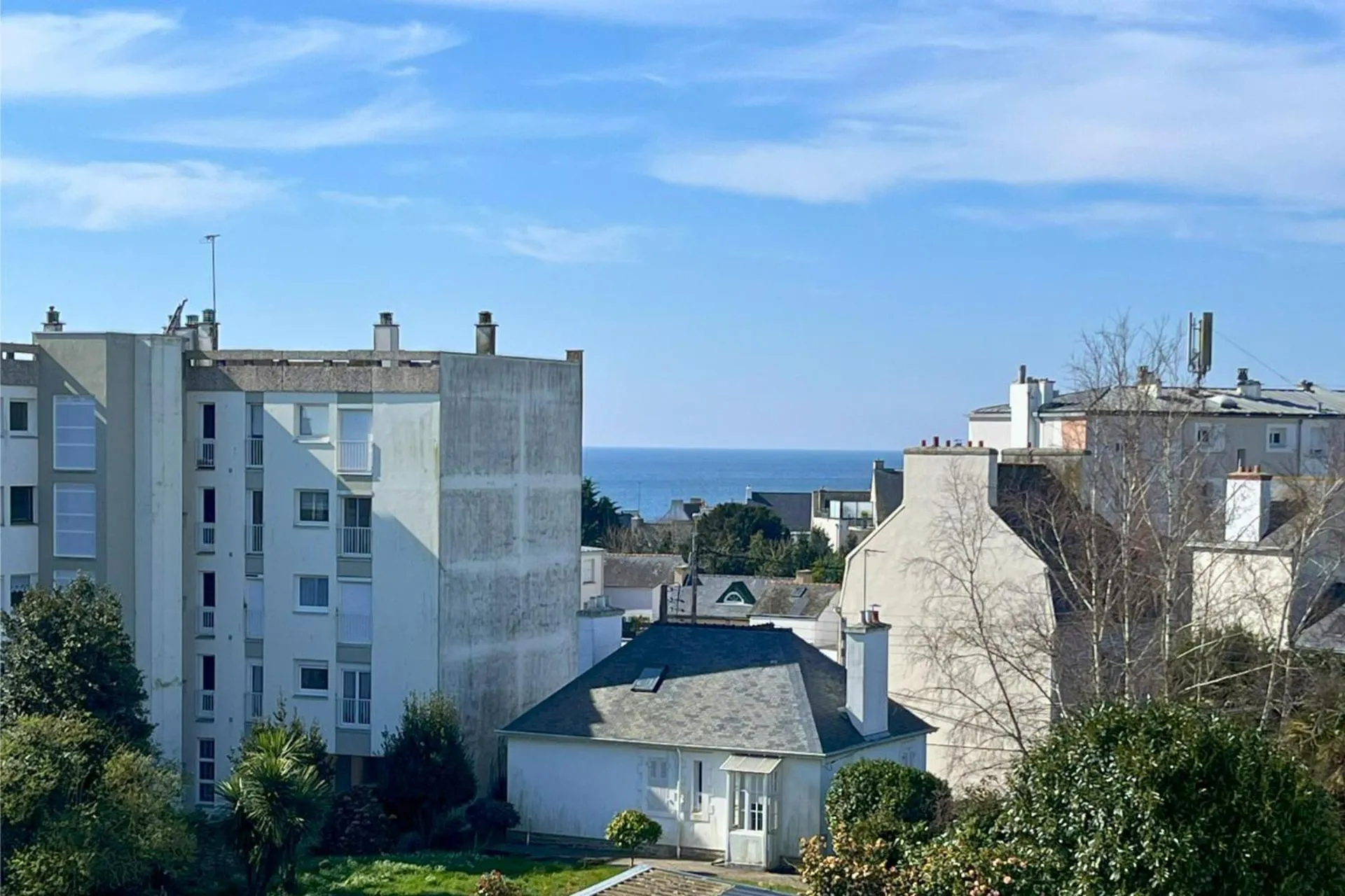 Property building in Appartement - Concarneau