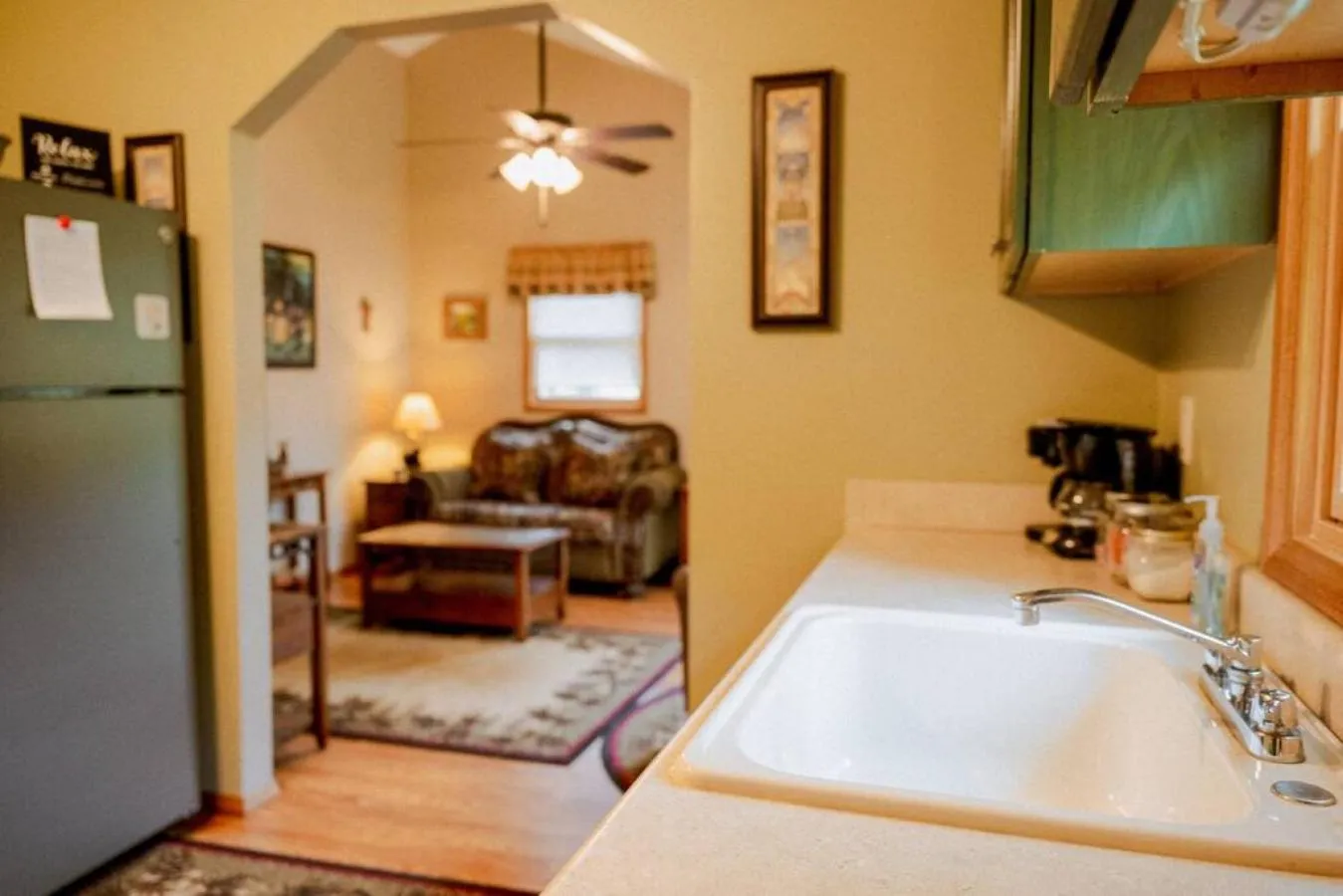 Bed in Cozy Cottage near Cook Forest Park, ANF