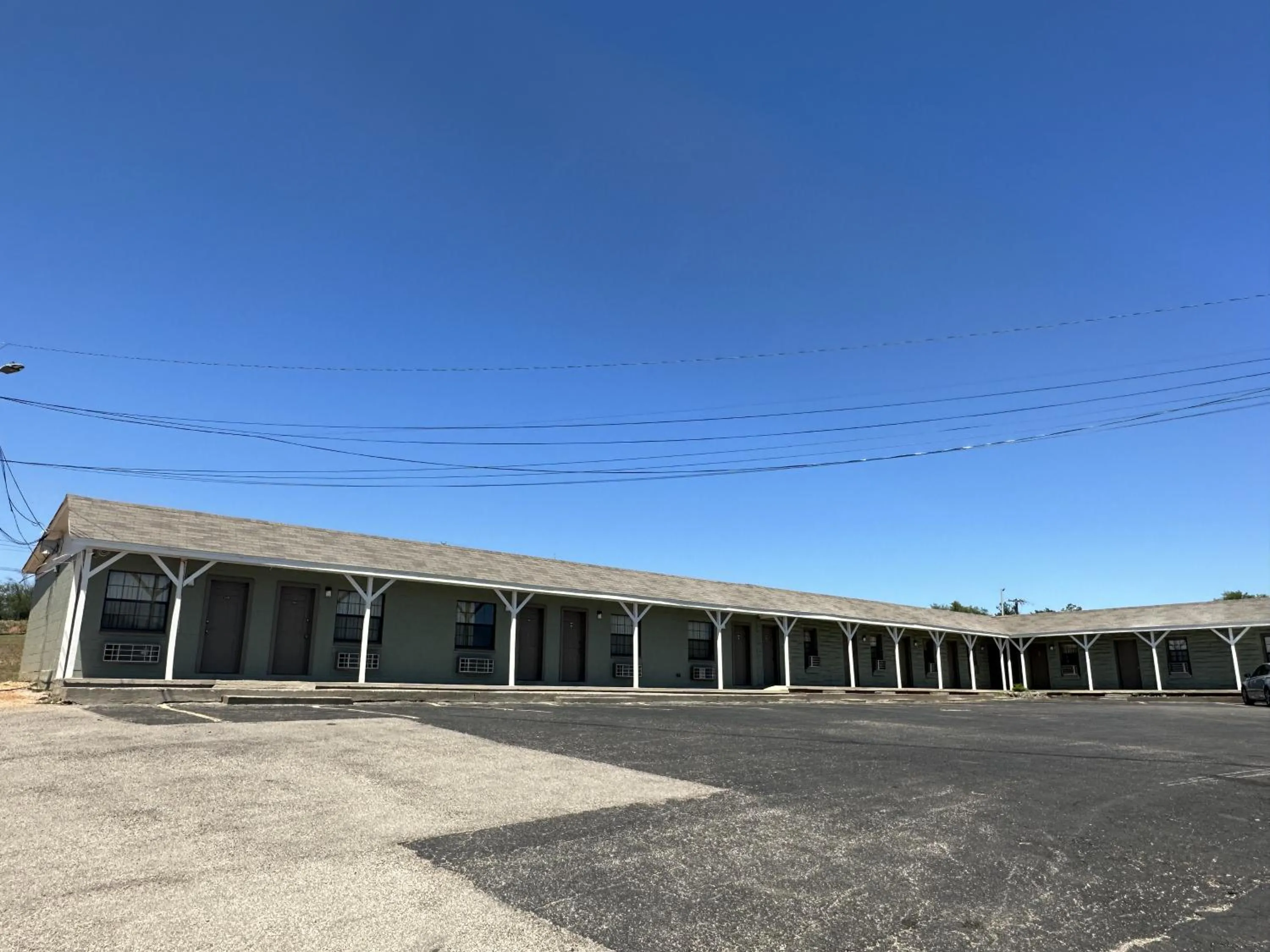 Property building in Llano Motel
