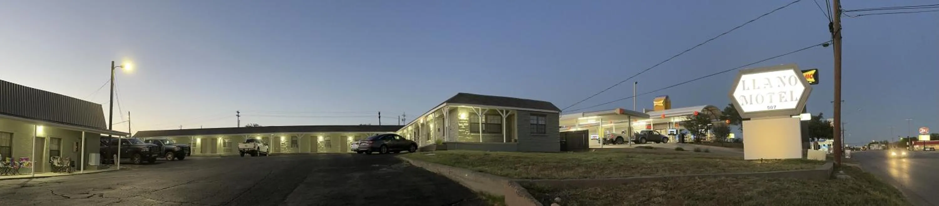 Property building in Llano Motel