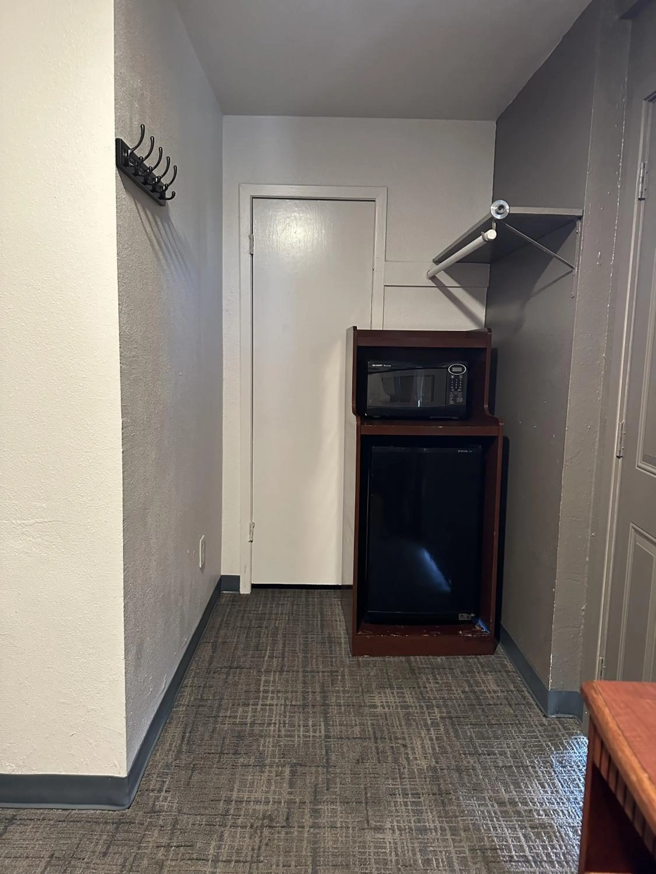minibar in Llano Motel