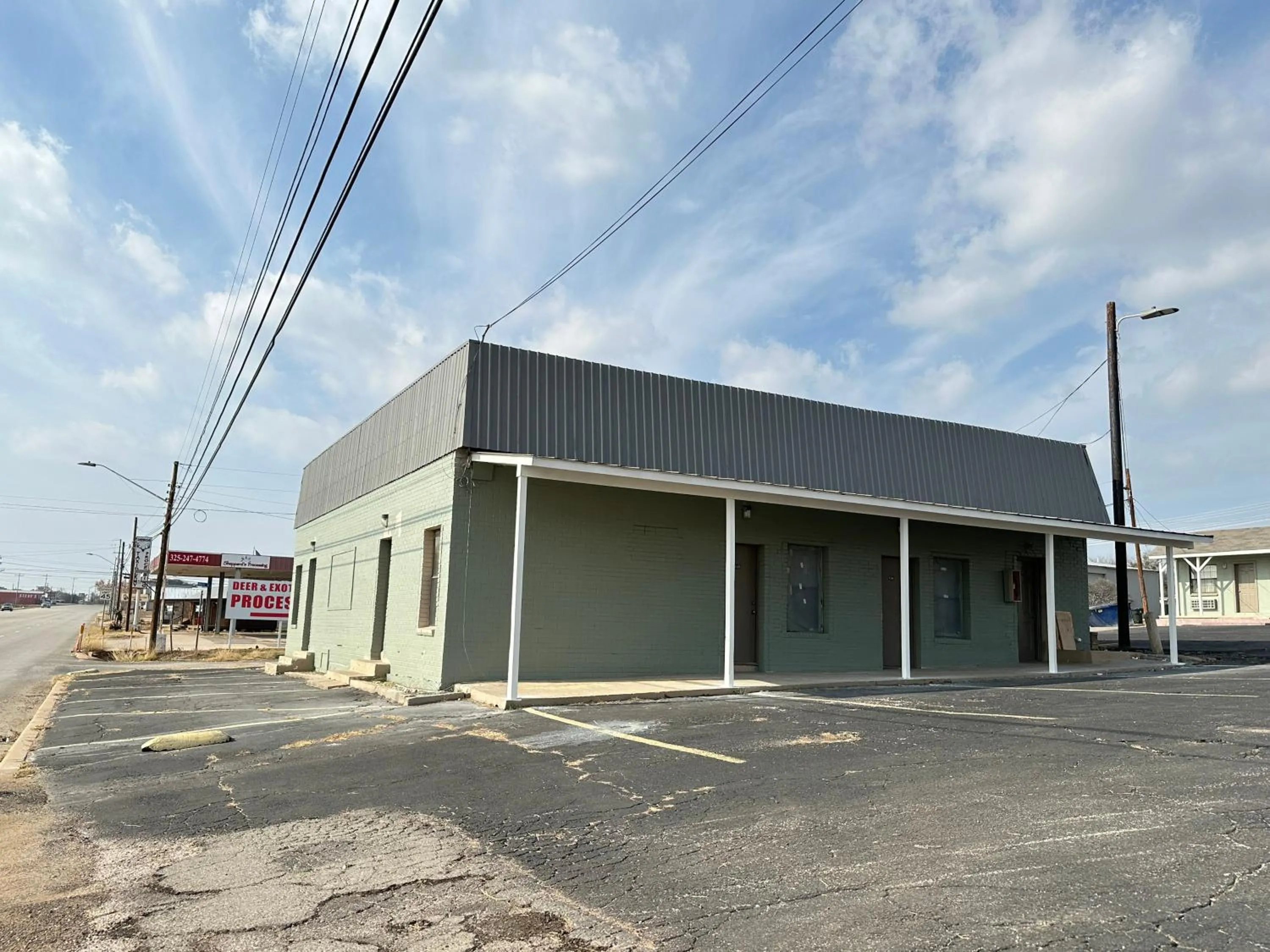 Property building in Llano Motel
