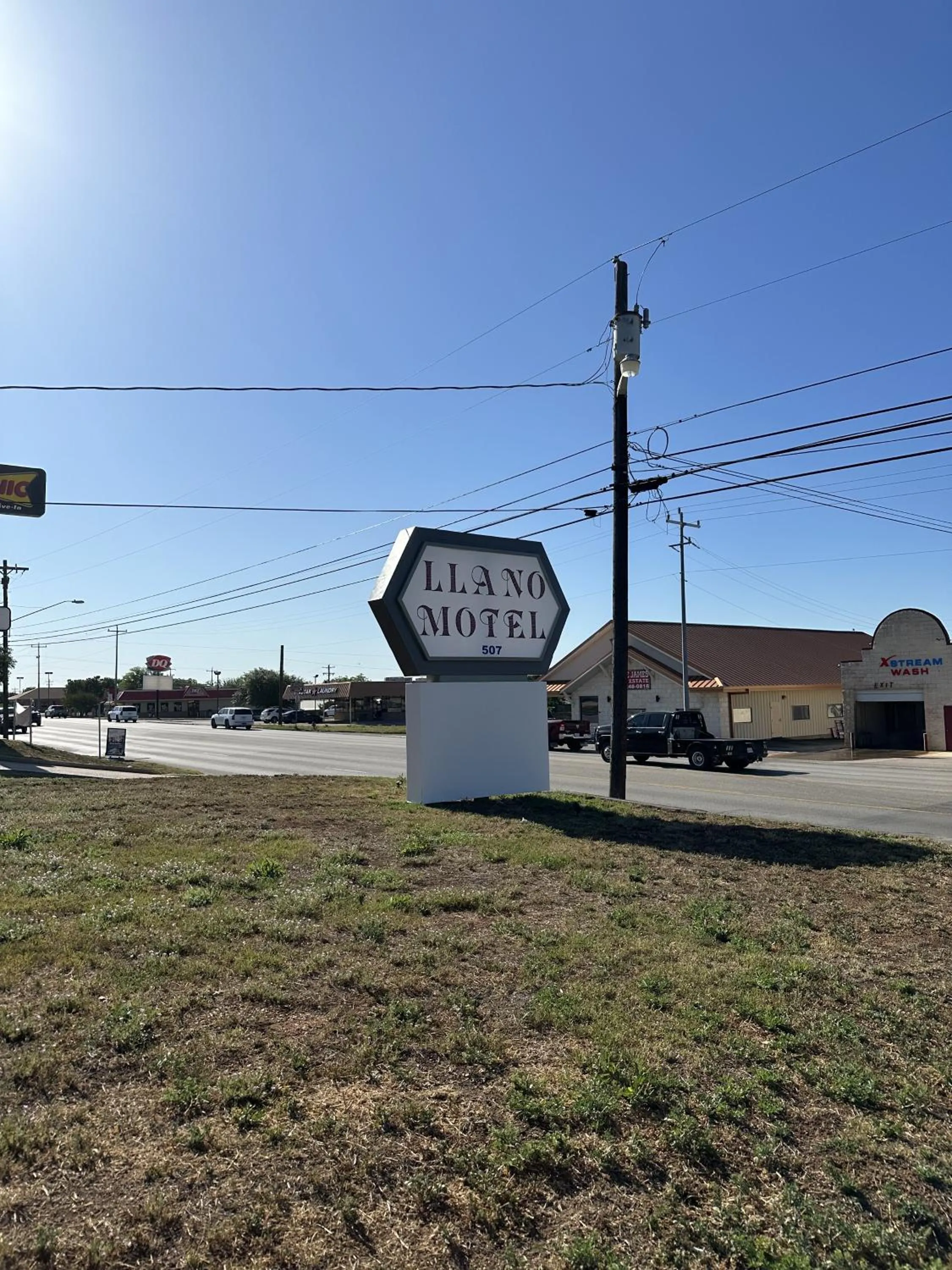 Property logo or sign in Llano Motel
