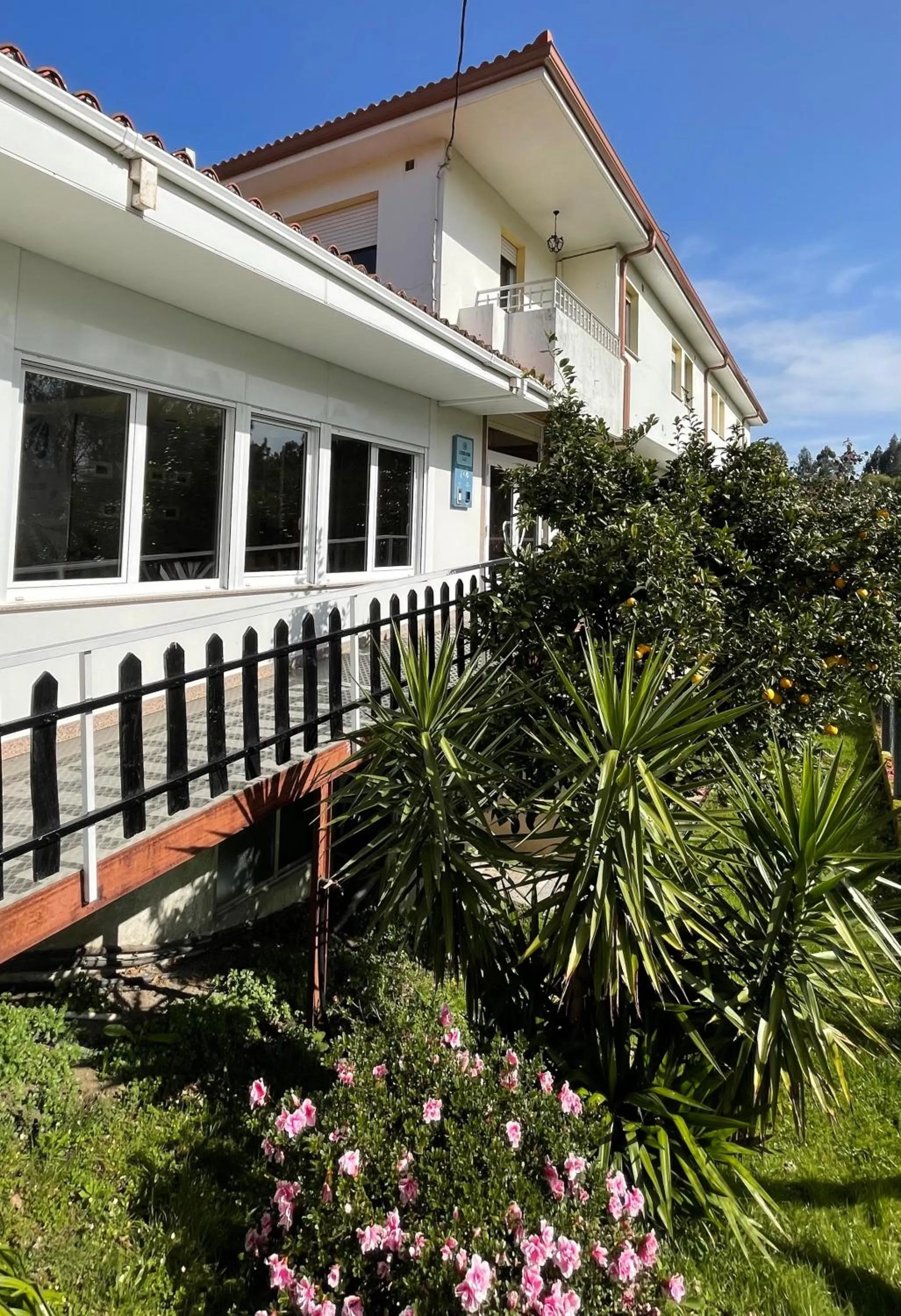 Property building in Hotel A Estrada Rooms