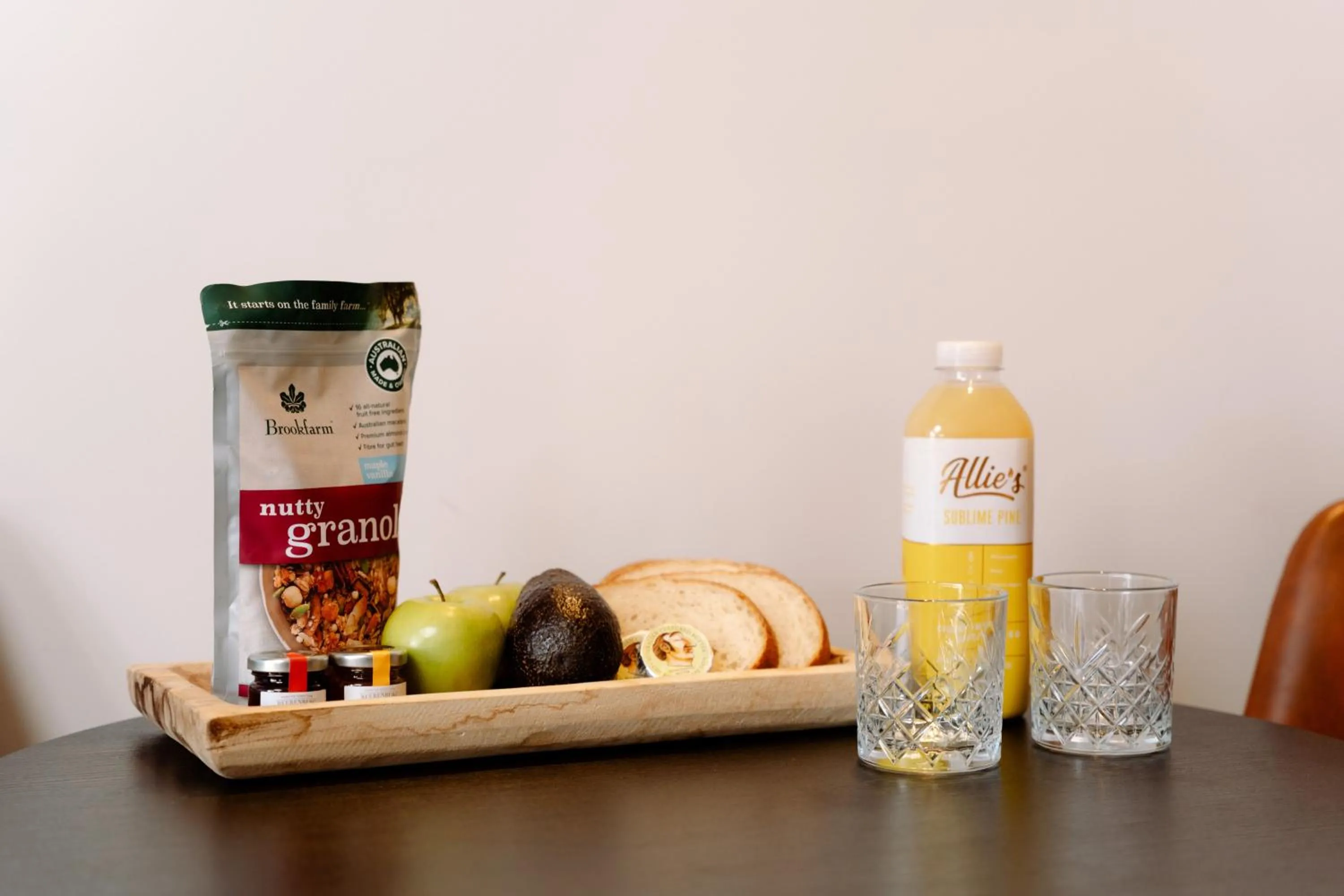 Breakfast in The Lane Retreat