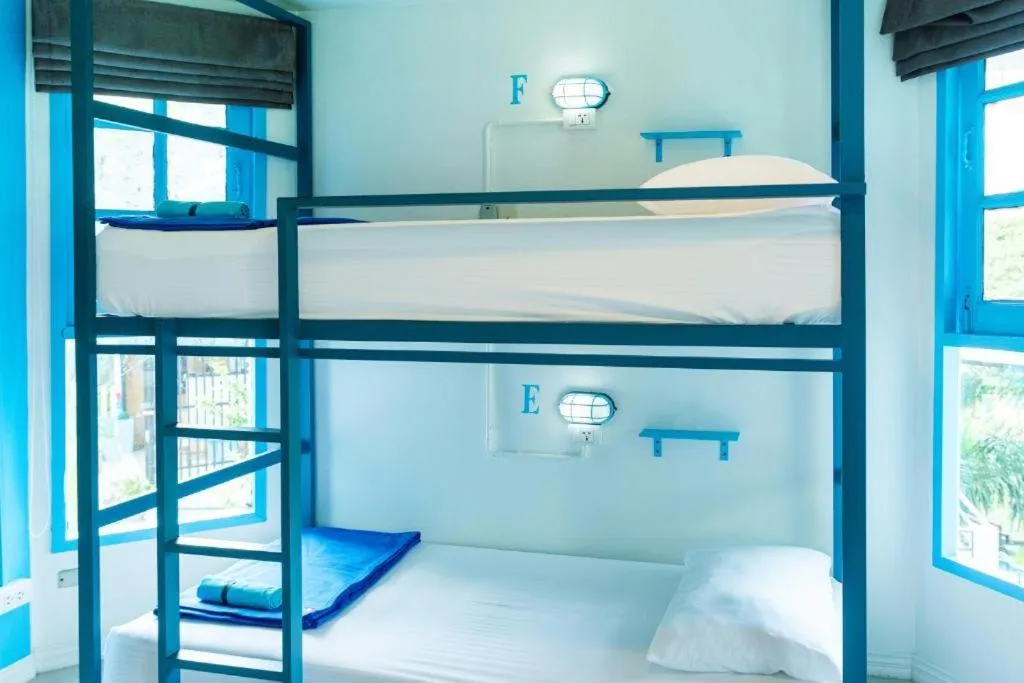 Bed in Bodega Koh Phi Phi