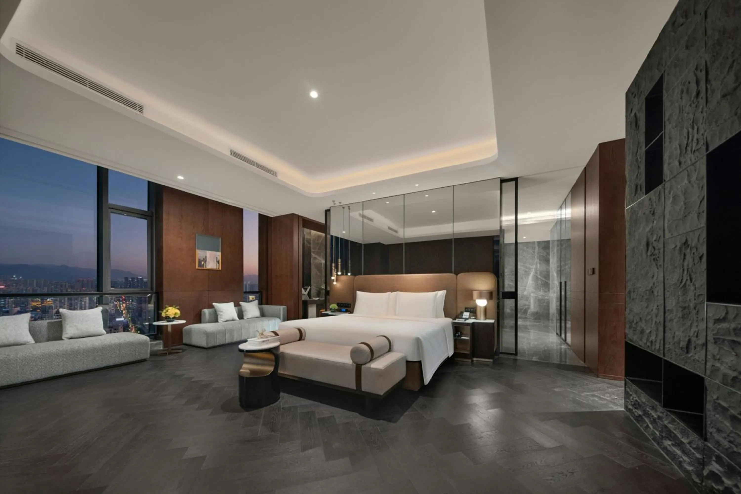 Bedroom, Bed in Grand New Century Hotel, Wenzhou, A Tribute Portfolio Hotel