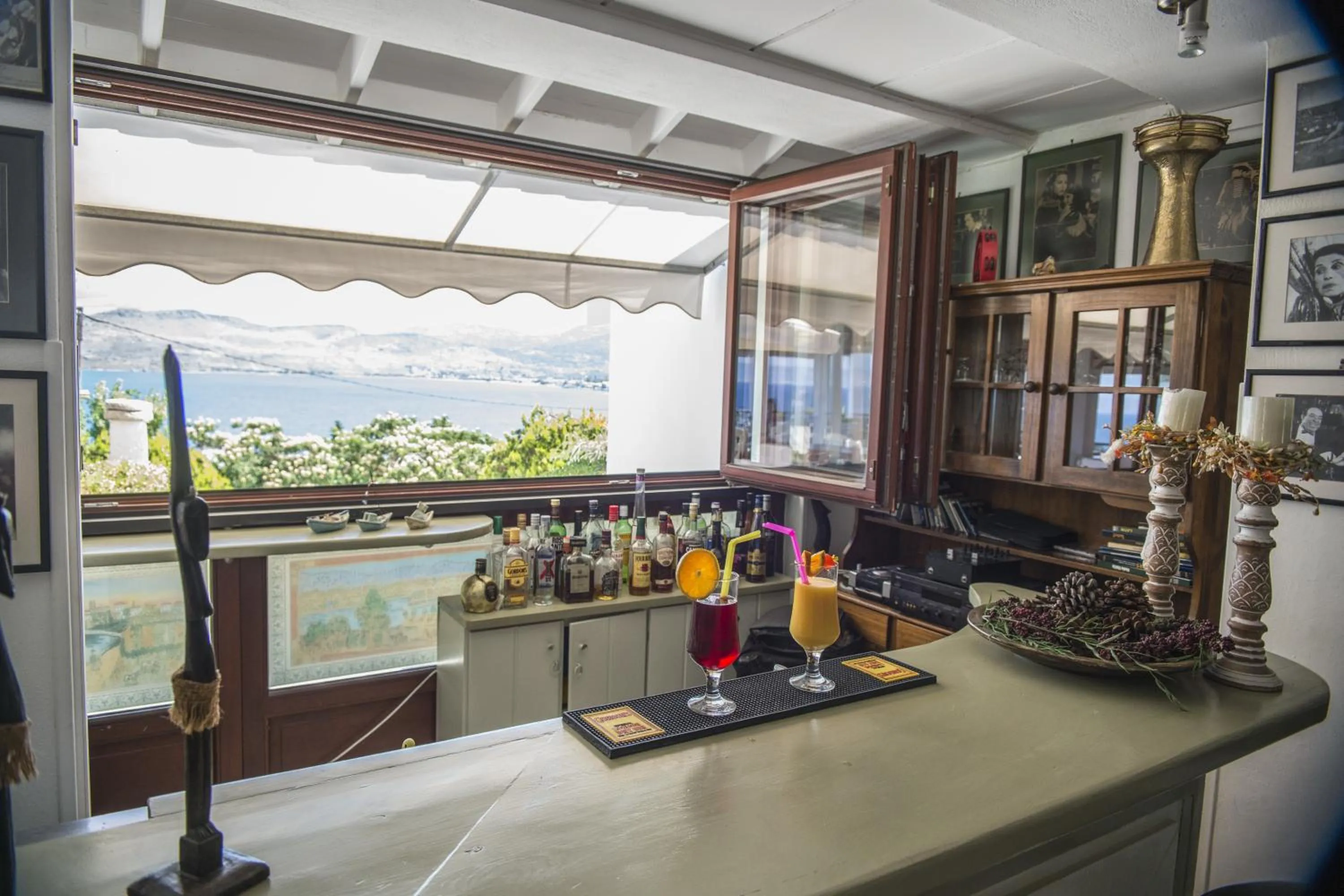 Lounge or bar in Clara Resort