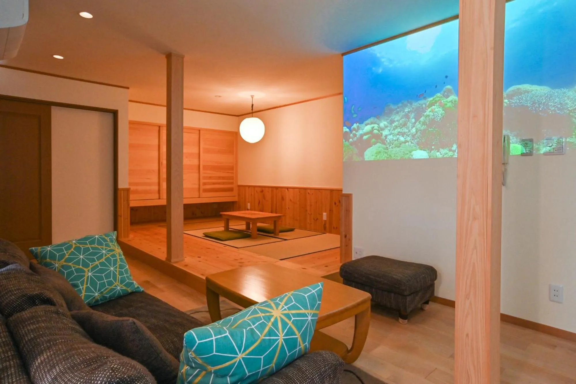 Living room in Lake side inn Beehive