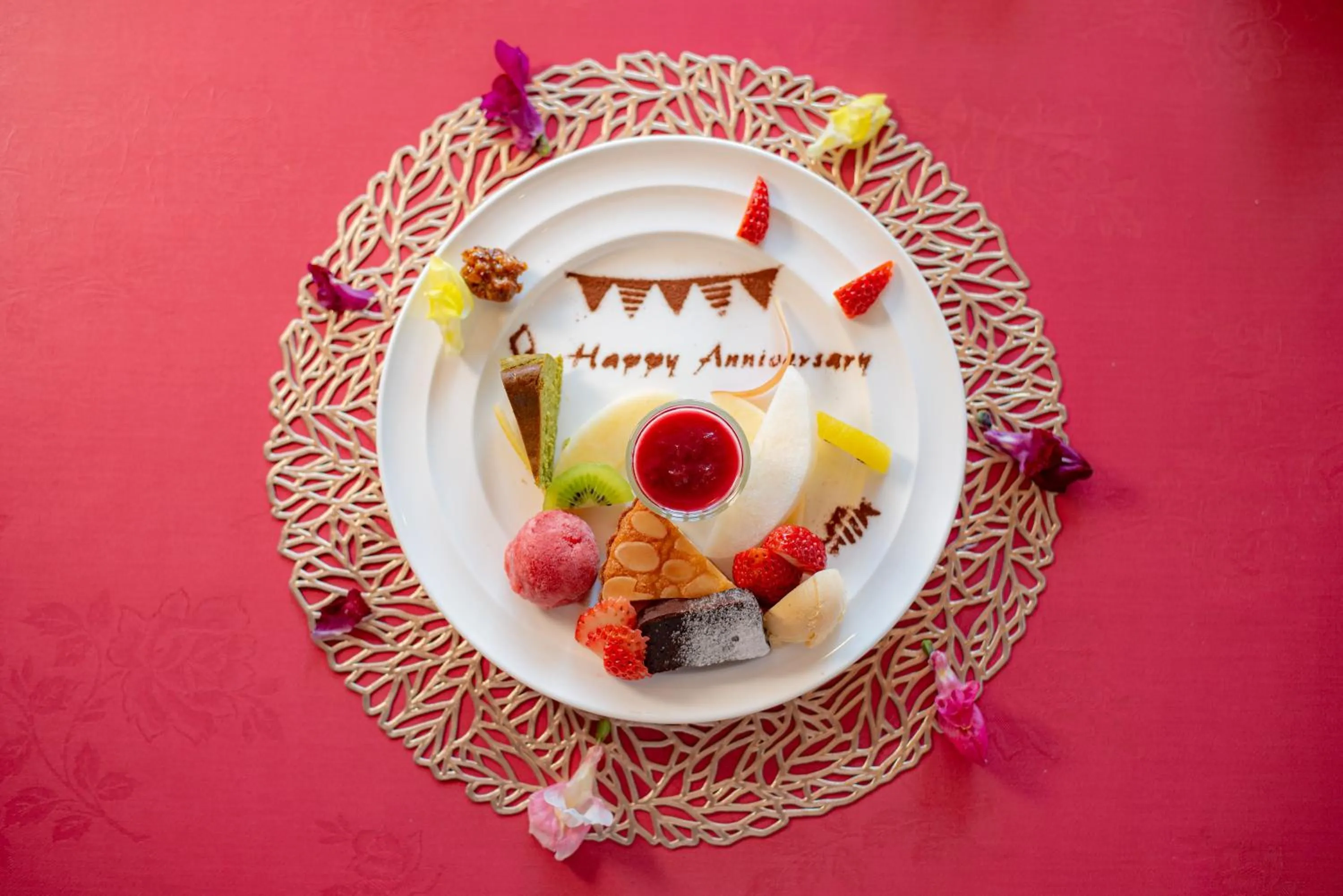 Food and drinks in Lake side inn Beehive